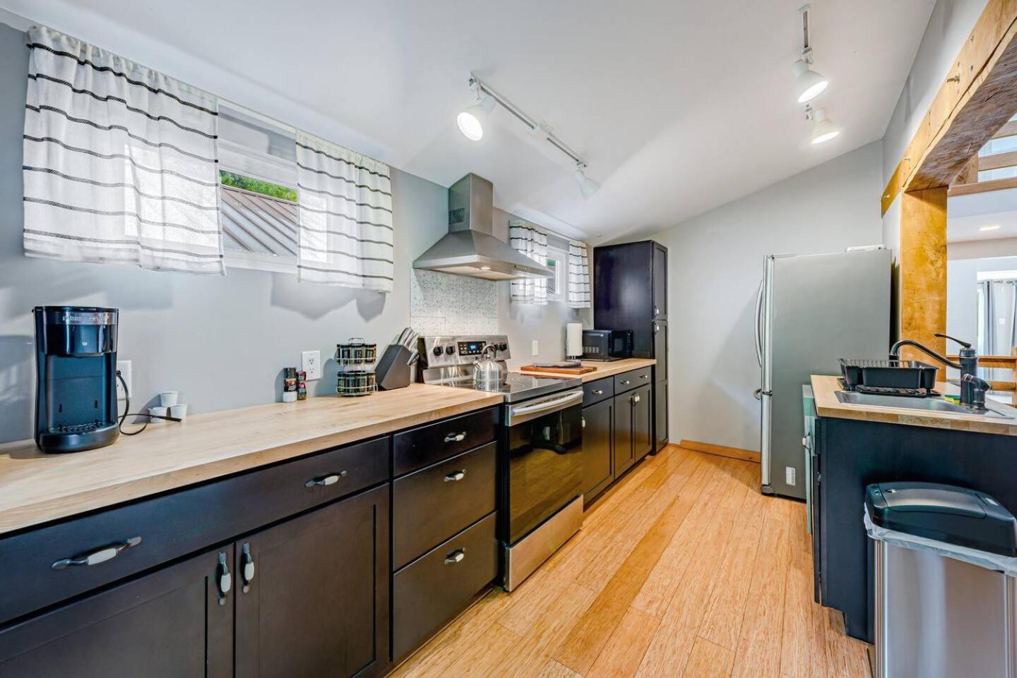 Pet Friendly Creekside Cabin At Darlington view 3