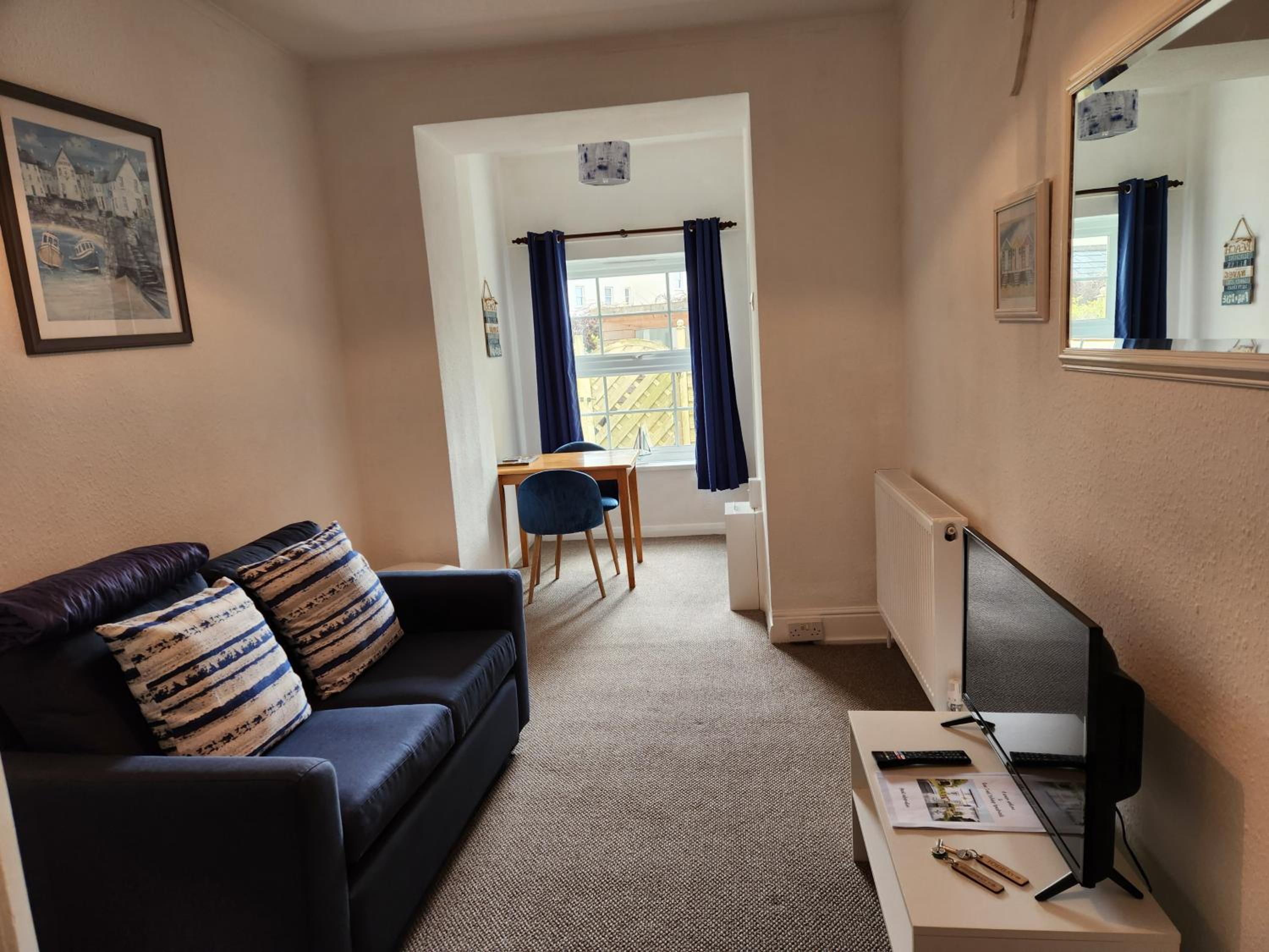 Rose Court Holiday Apartments