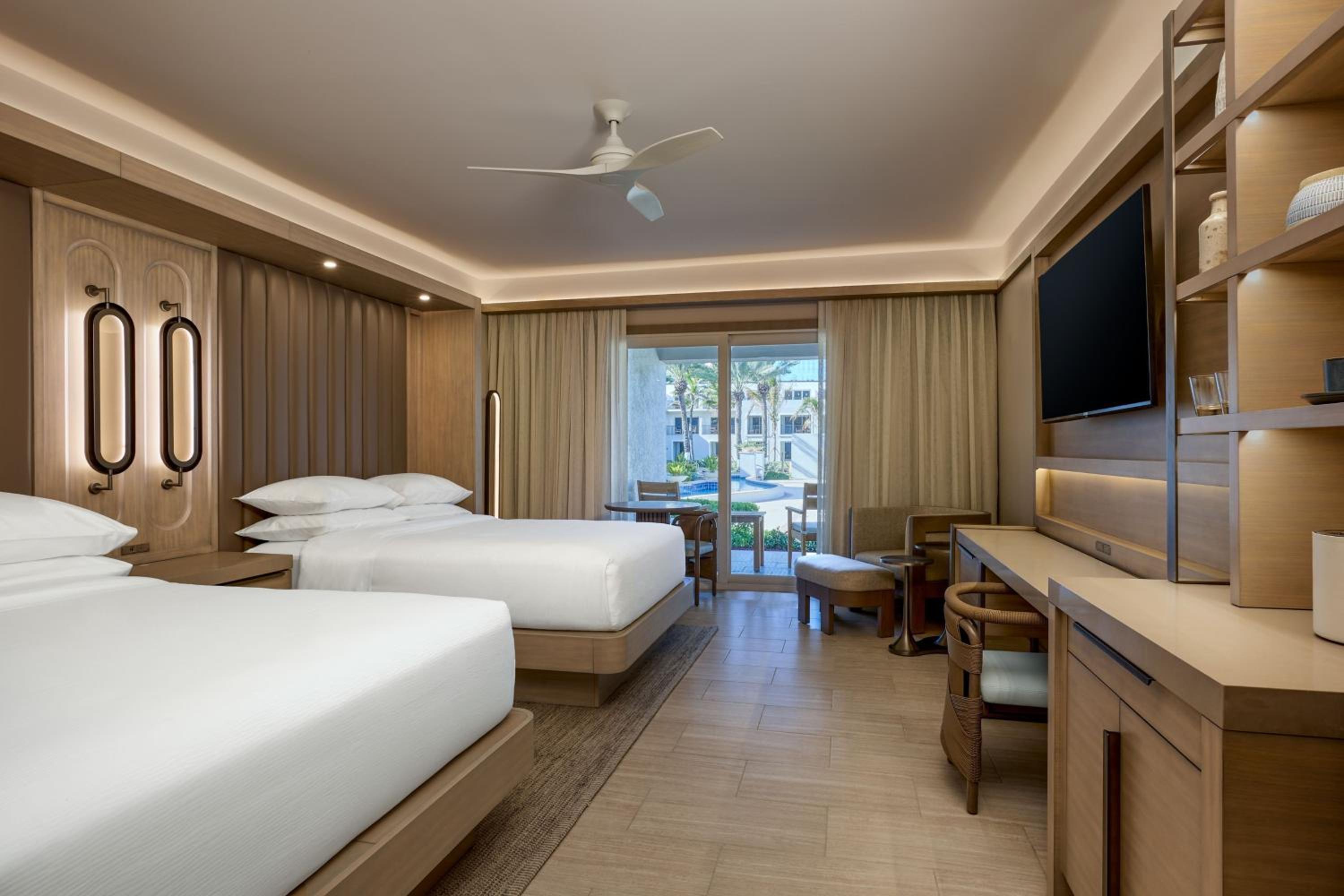JW Marriott St. Maarten Beach Resort & Spa 13