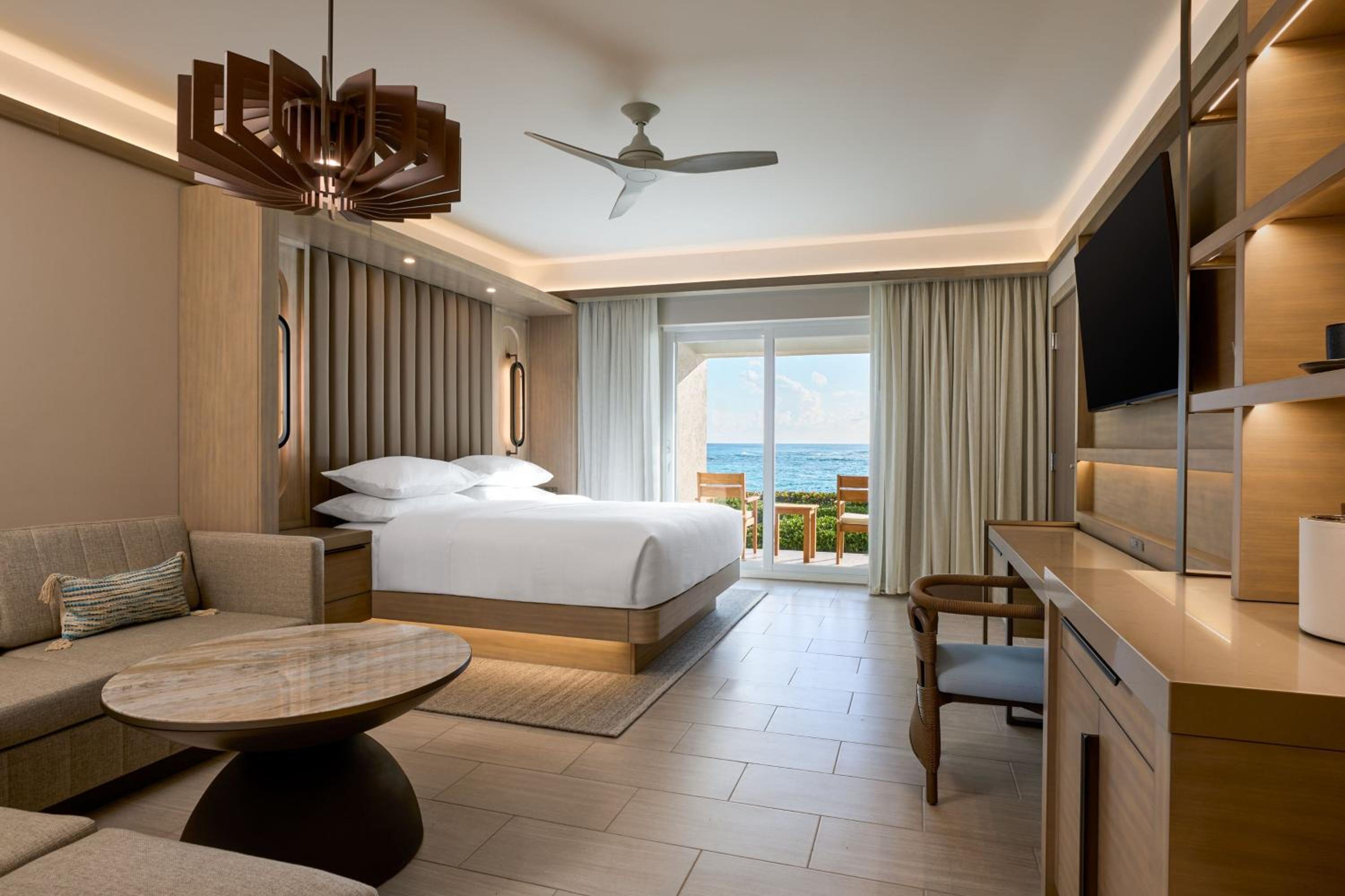 JW Marriott St. Maarten Beach Resort & Spa 11