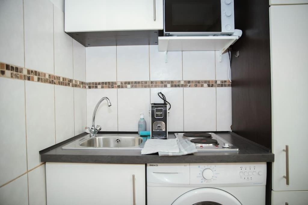 Cozy City Apartments in center K19