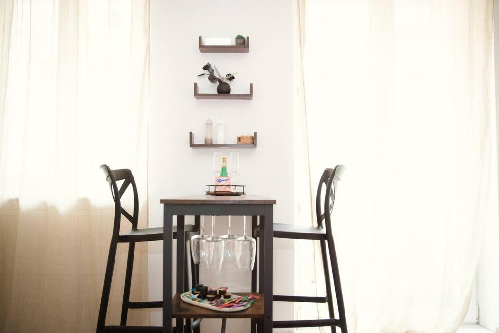 Cozy City Apartments in center K19