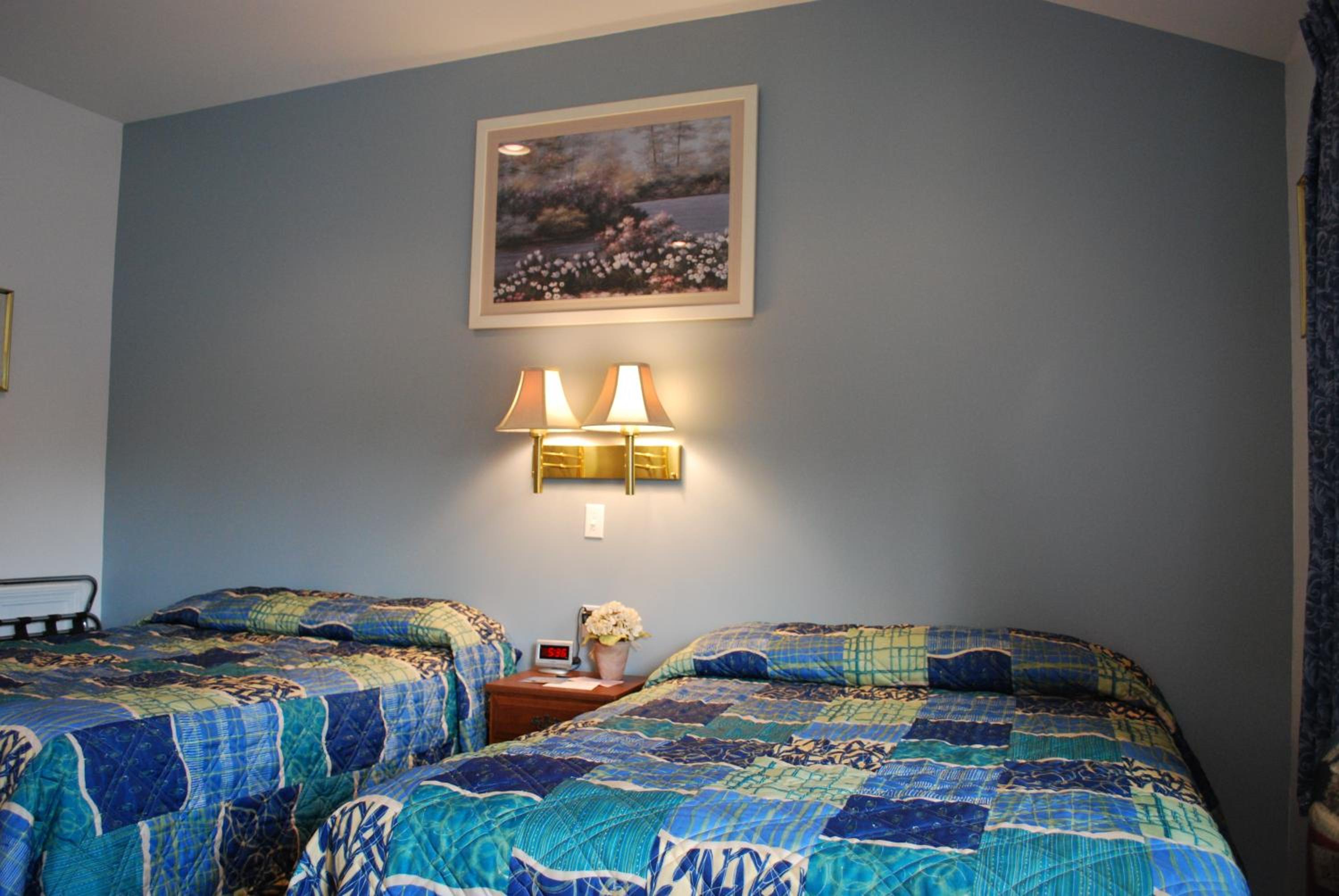 Ne'r Beach Motel
