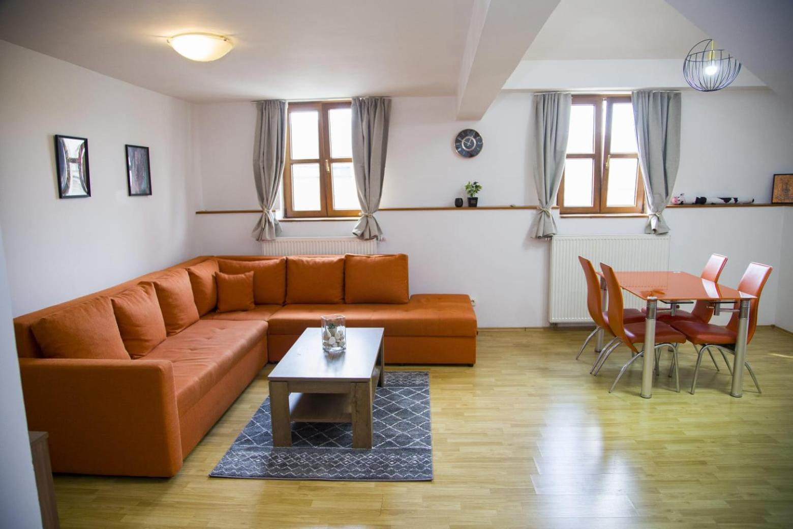 Apartmani Kamelia