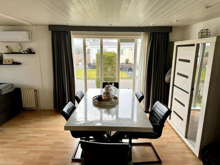 Luxe chalet in prachtig natuurgebied view 5