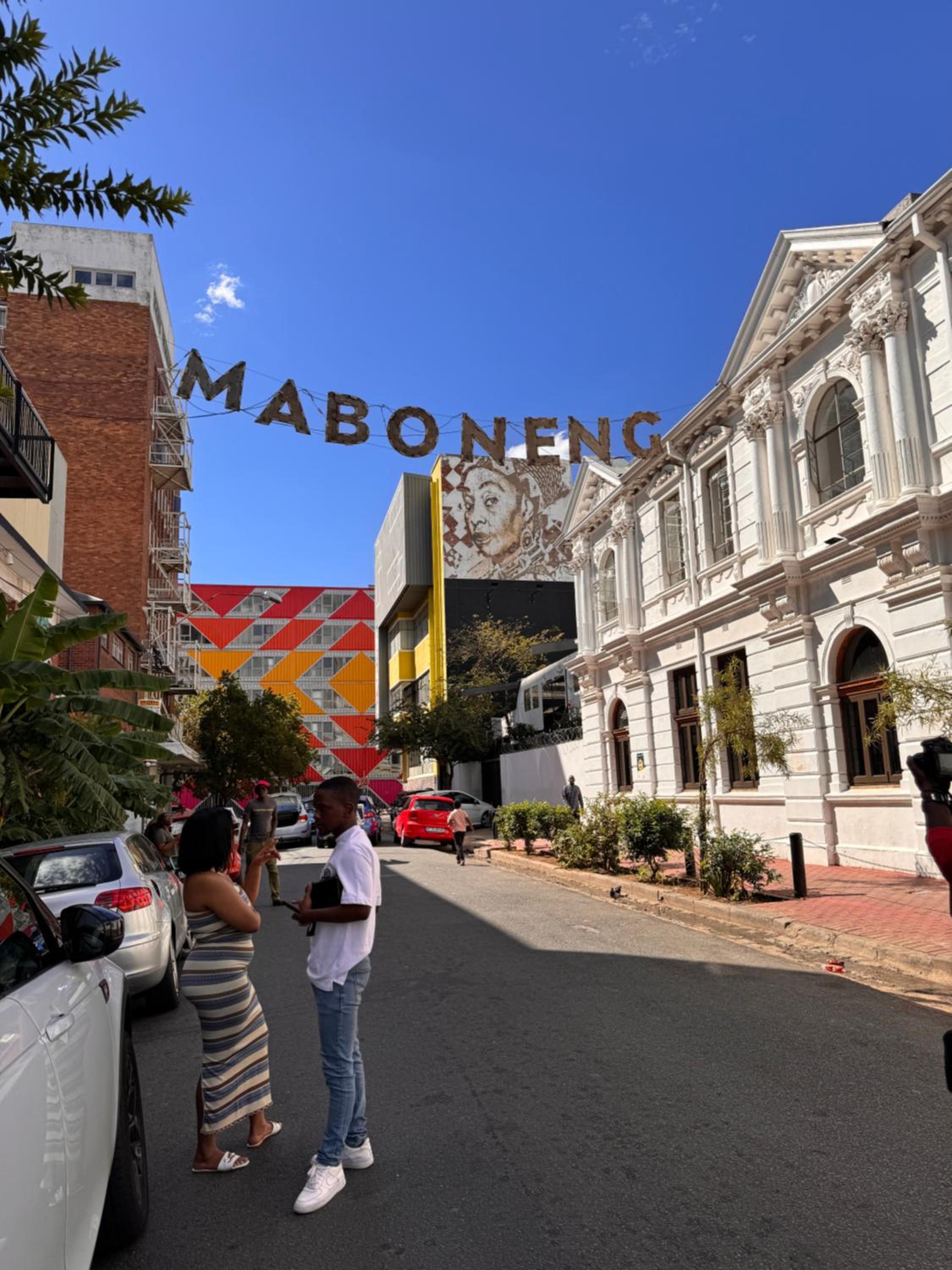 2 bedrooms, 2 bathrooms apartment in Maboneng with Unlimited WiFi