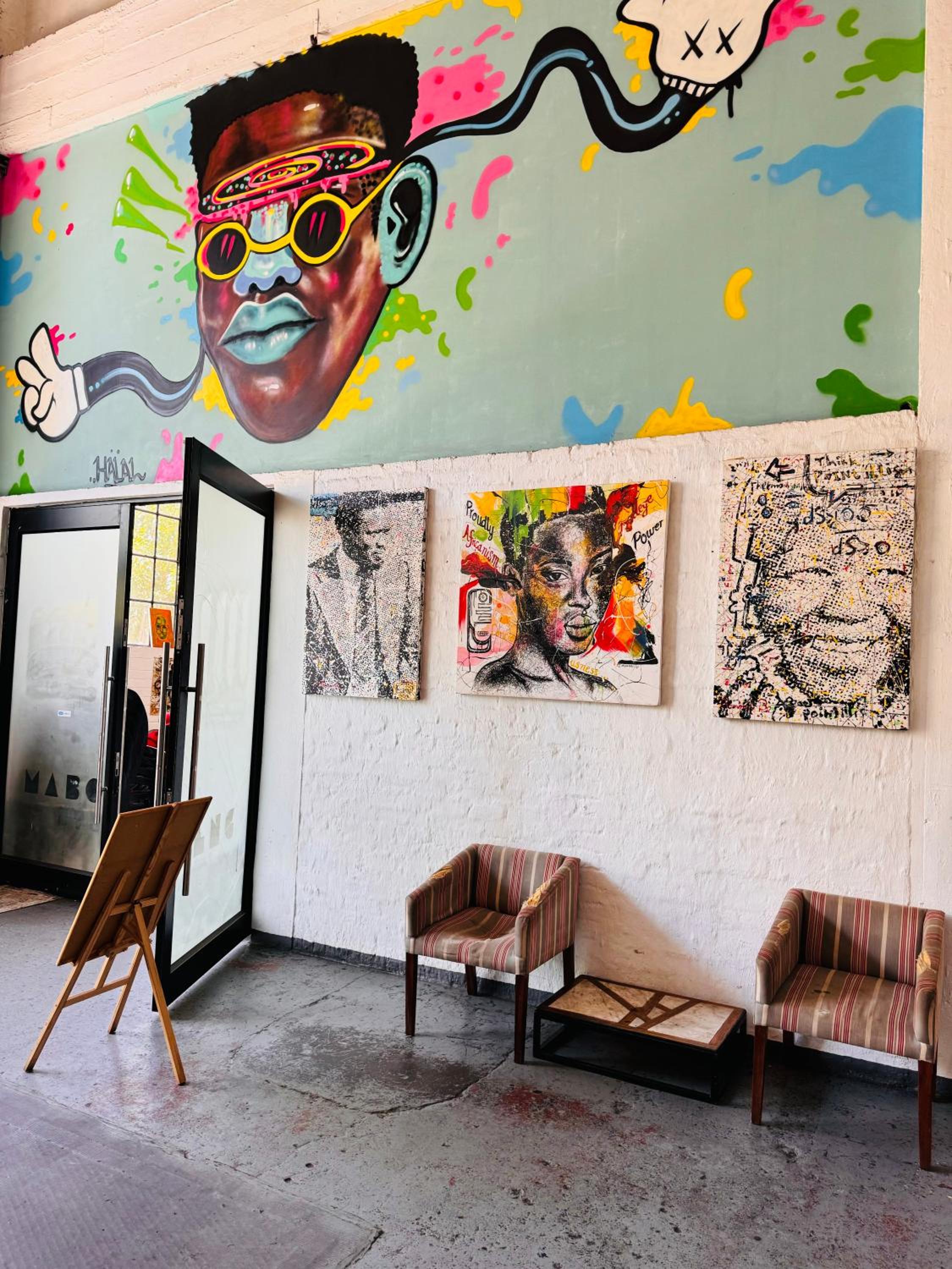 2 bedrooms, 2 bathrooms apartment in Maboneng with Unlimited WiFi