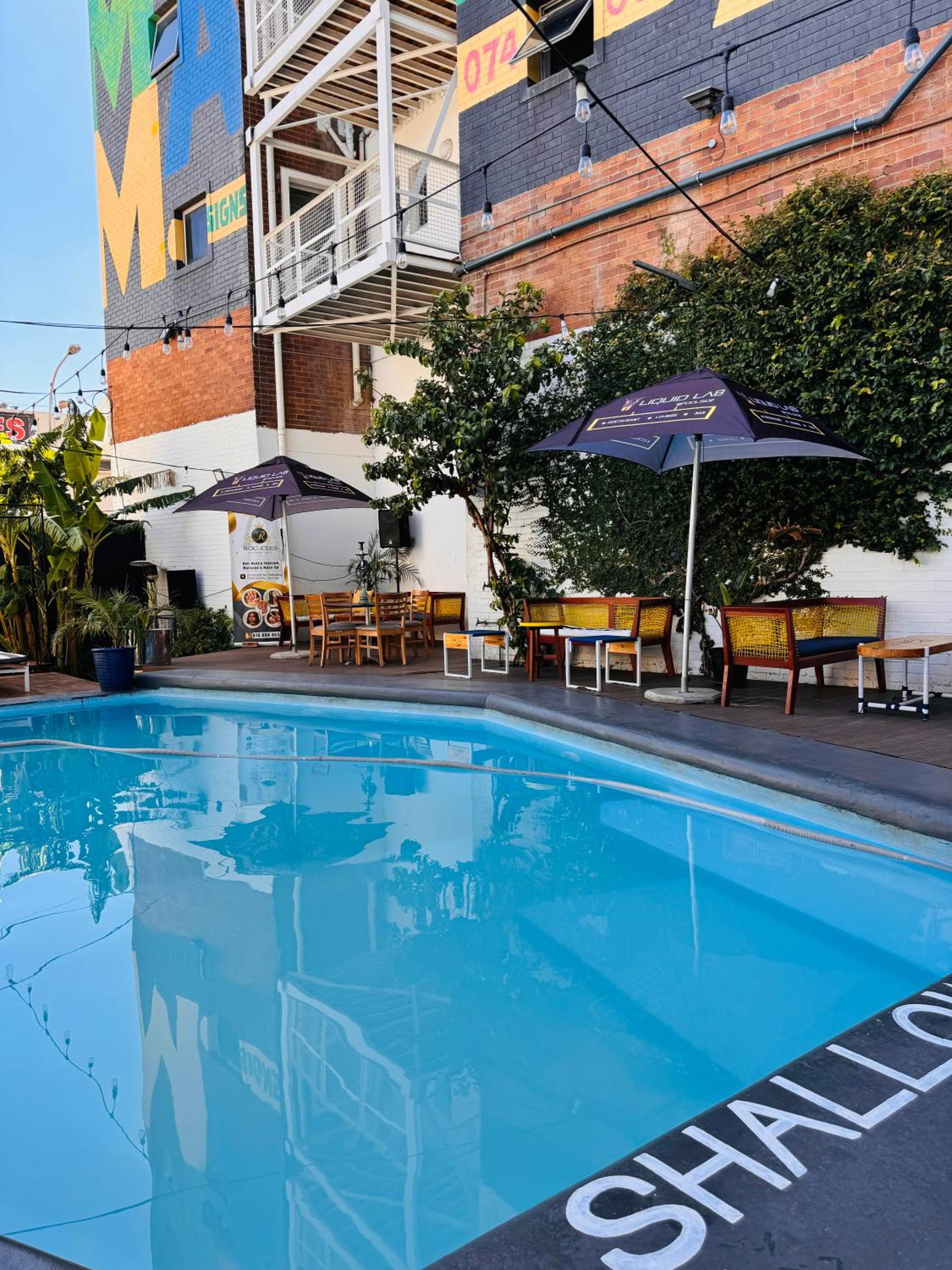 2 bedrooms, 2 bathrooms apartment in Maboneng with Unlimited WiFi