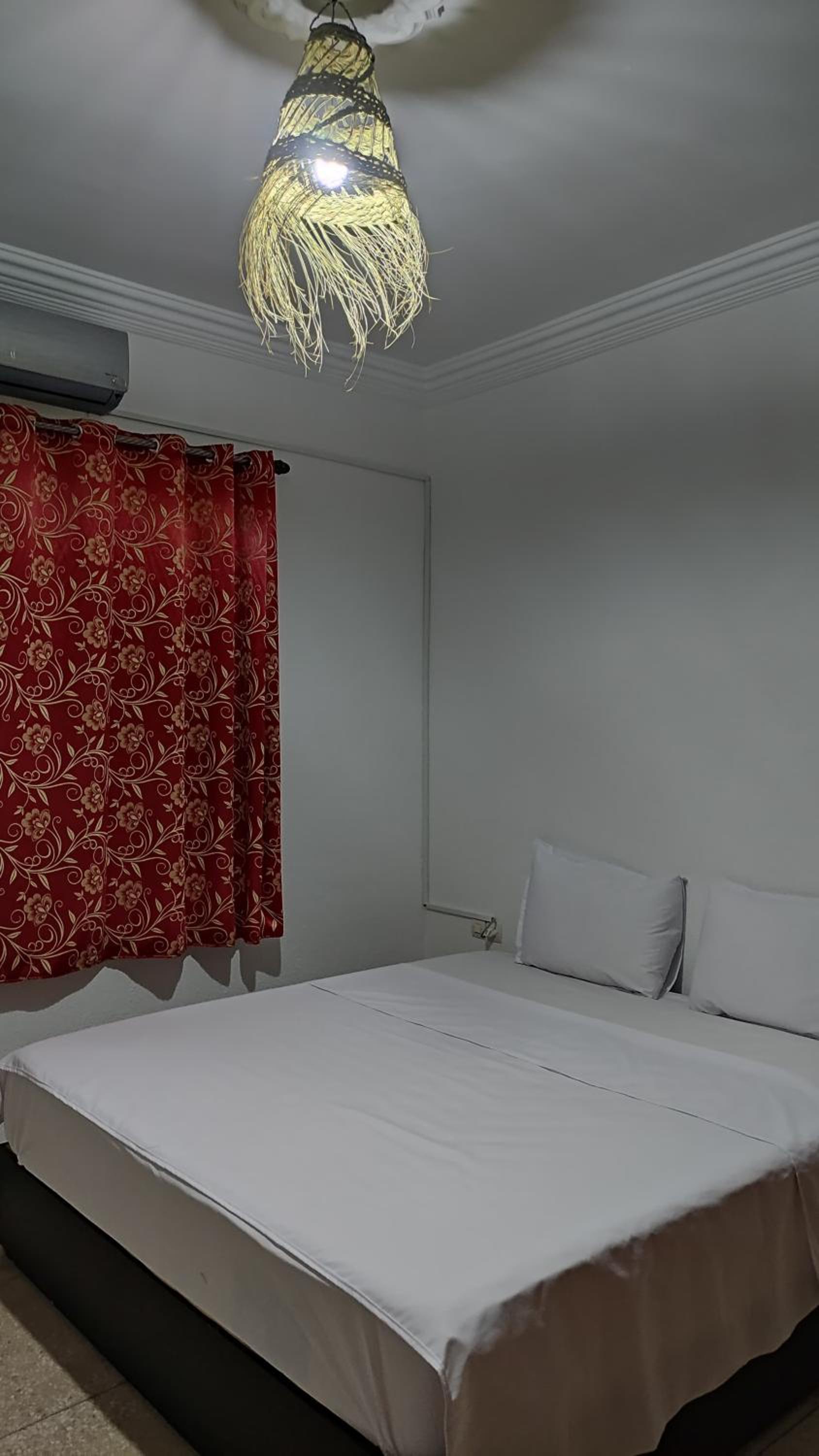 WARZAZAT Hostel
