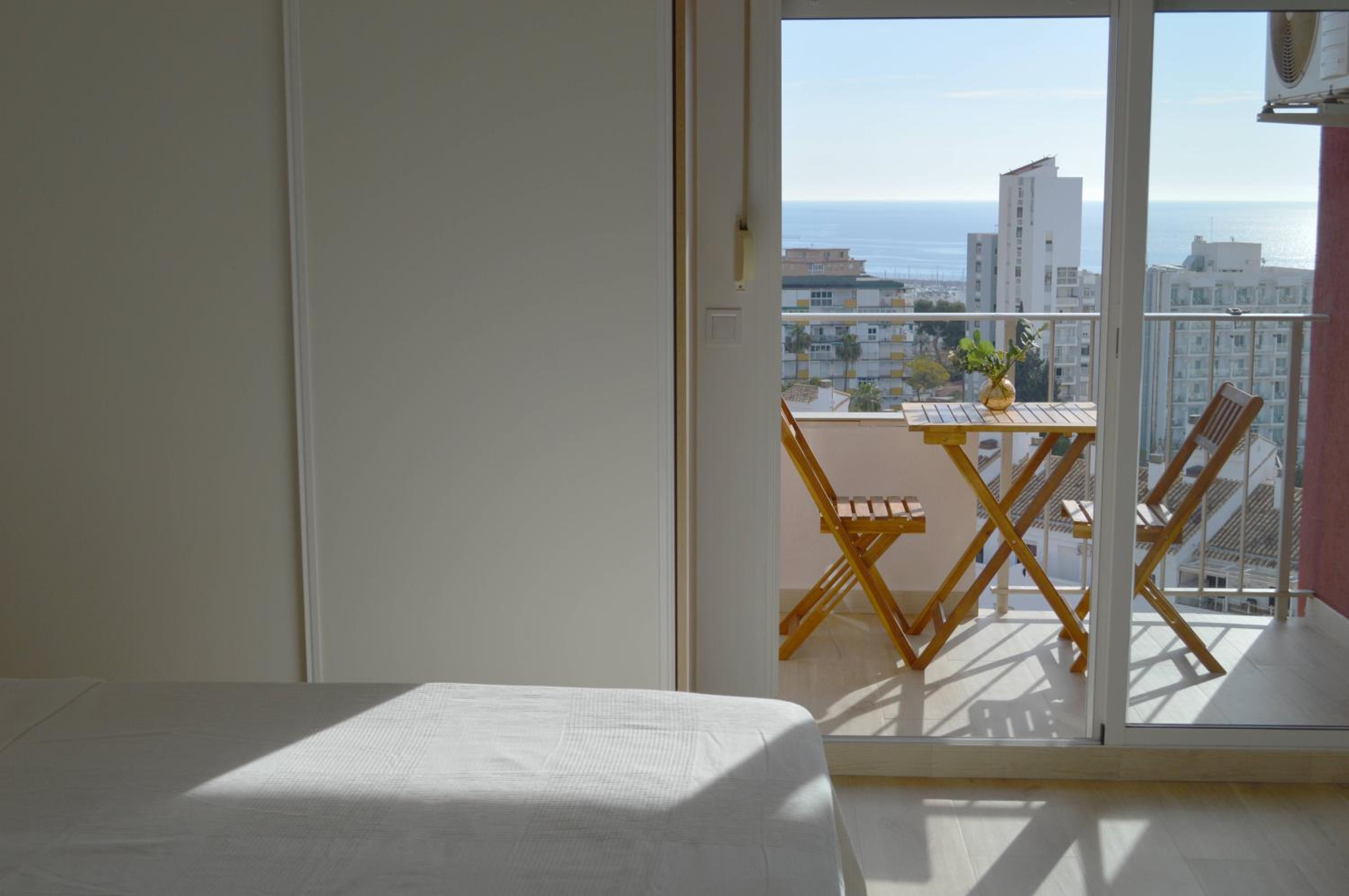 Apart Benálmadena with SWIMMING POOL open all year