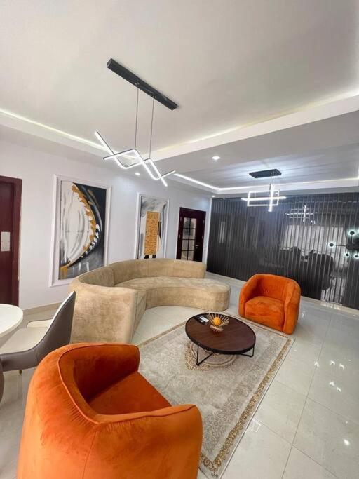 Luxury 2-bedroom Condo by HaD Lekki Phase 1 view 2