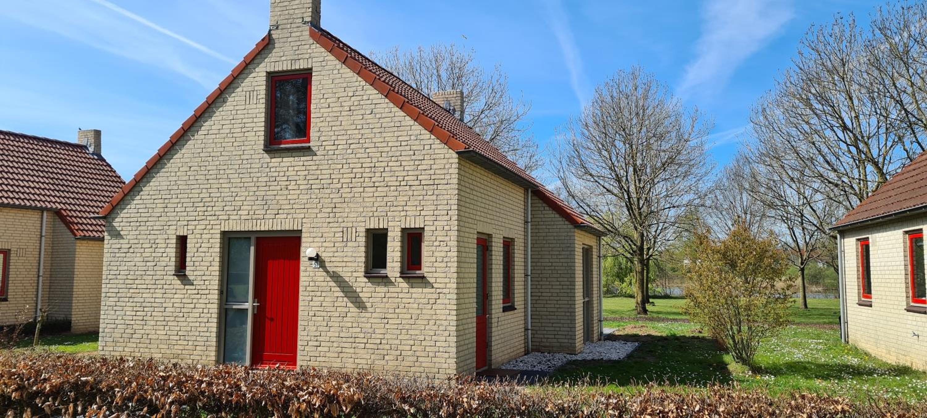 Lakefront Cottage Gelderland BBQ & tuin 6pers view 2
