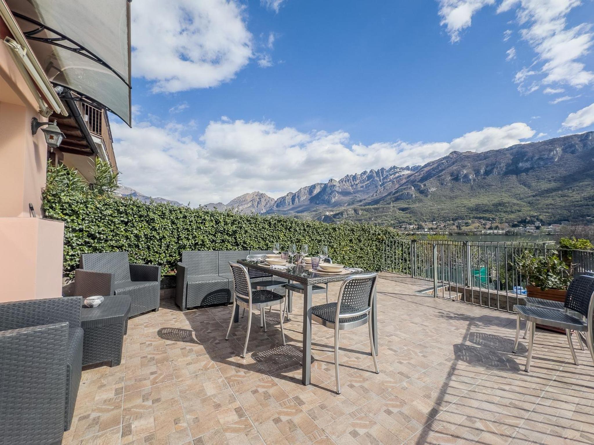 Le Rose Sul Lago view 5