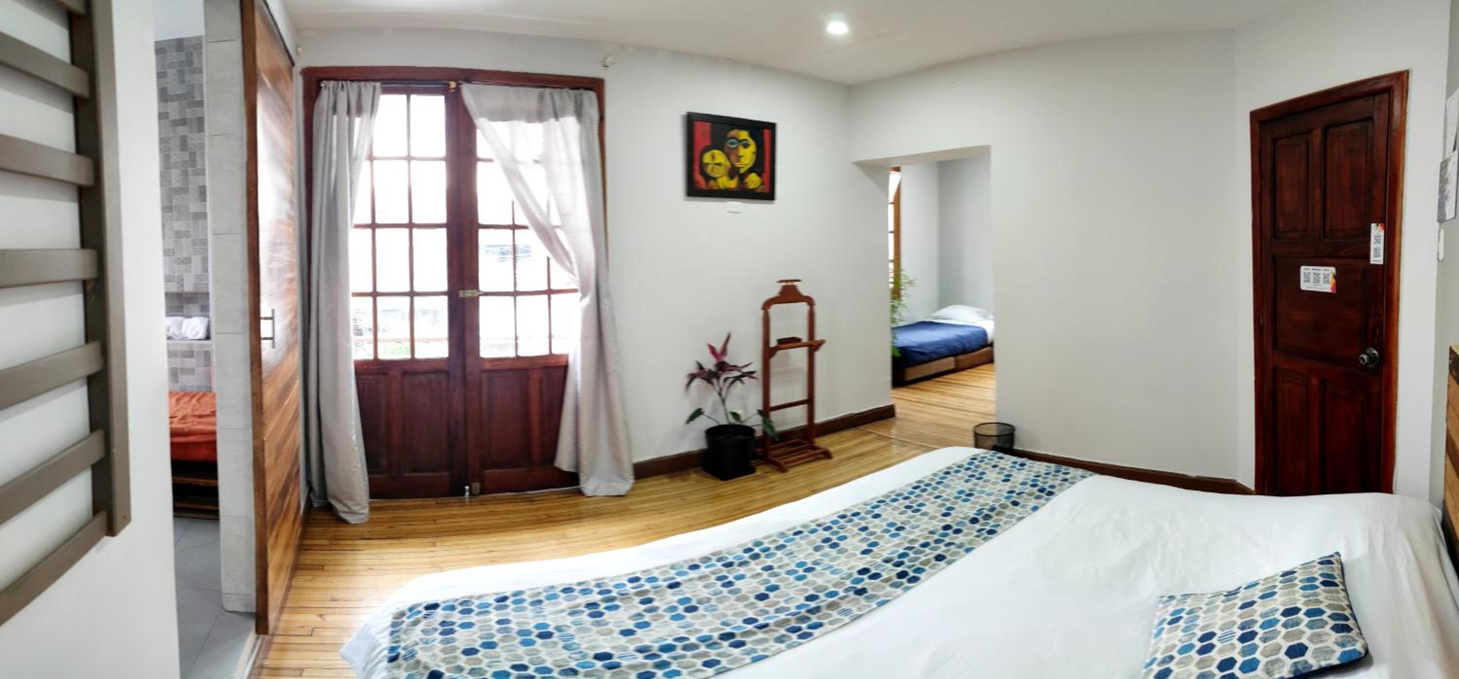 Minka Hostel