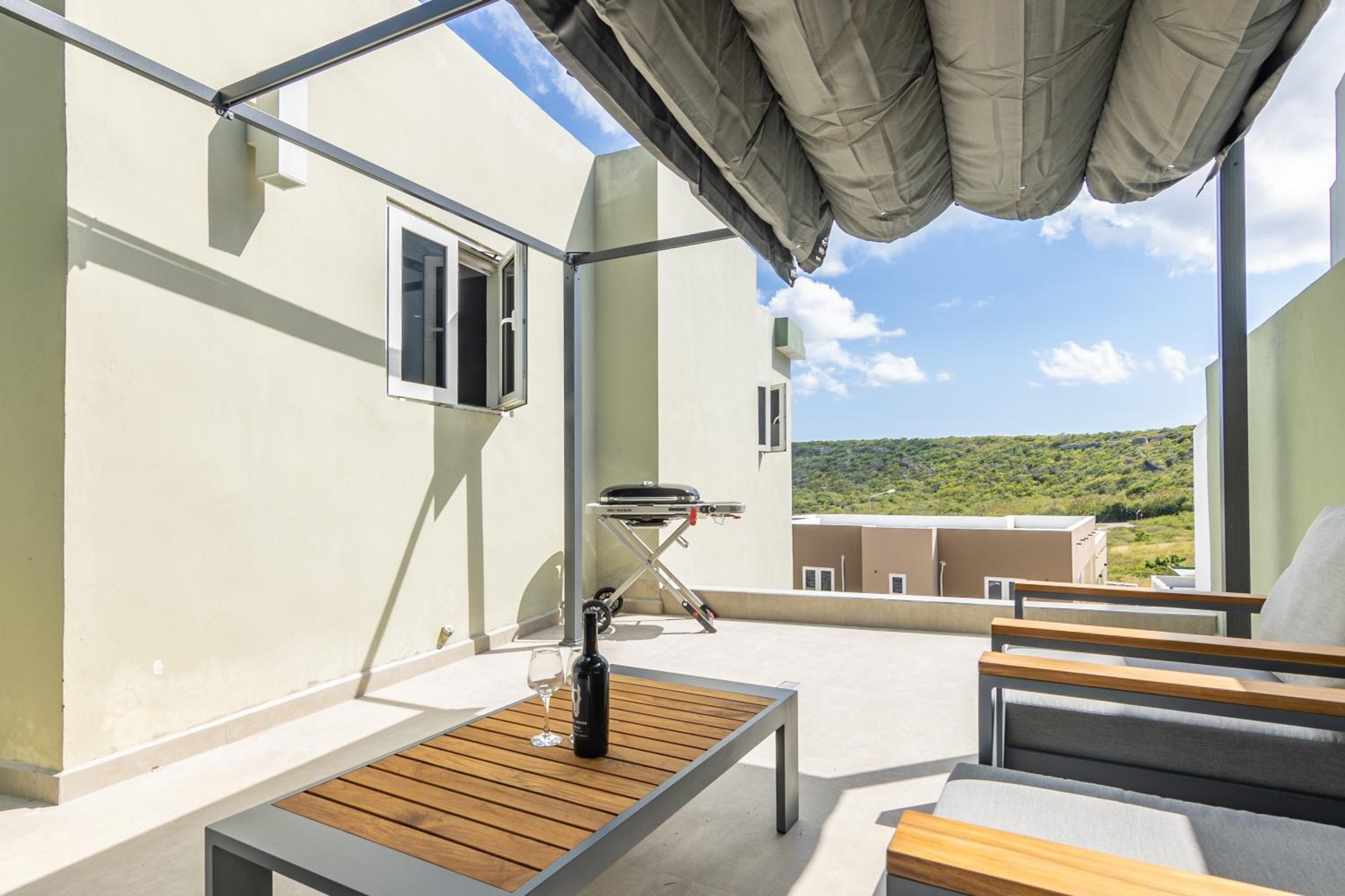 Papaya Resort Curaçao - Modern house with a beautiful view and fresh breeze