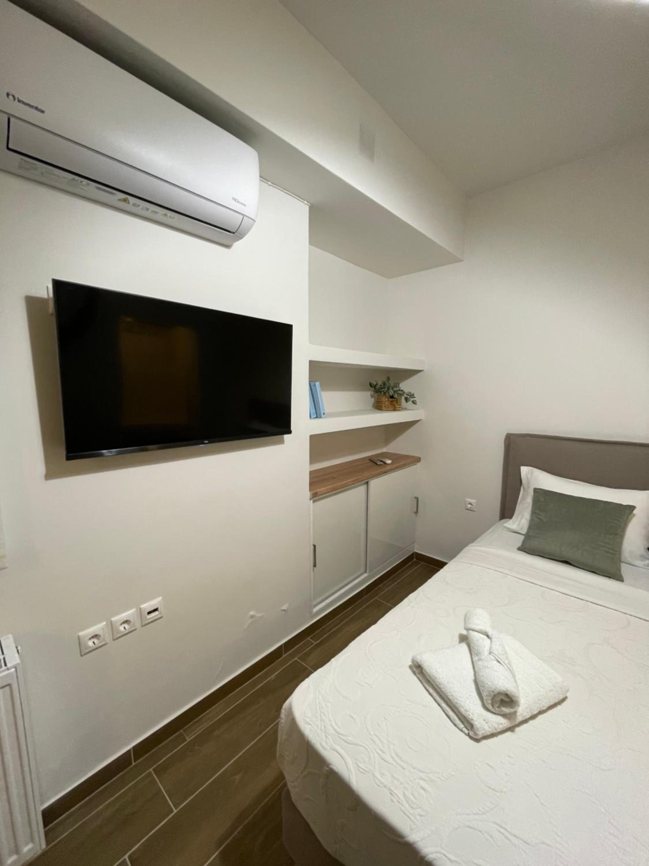 Cute studio near acropolis