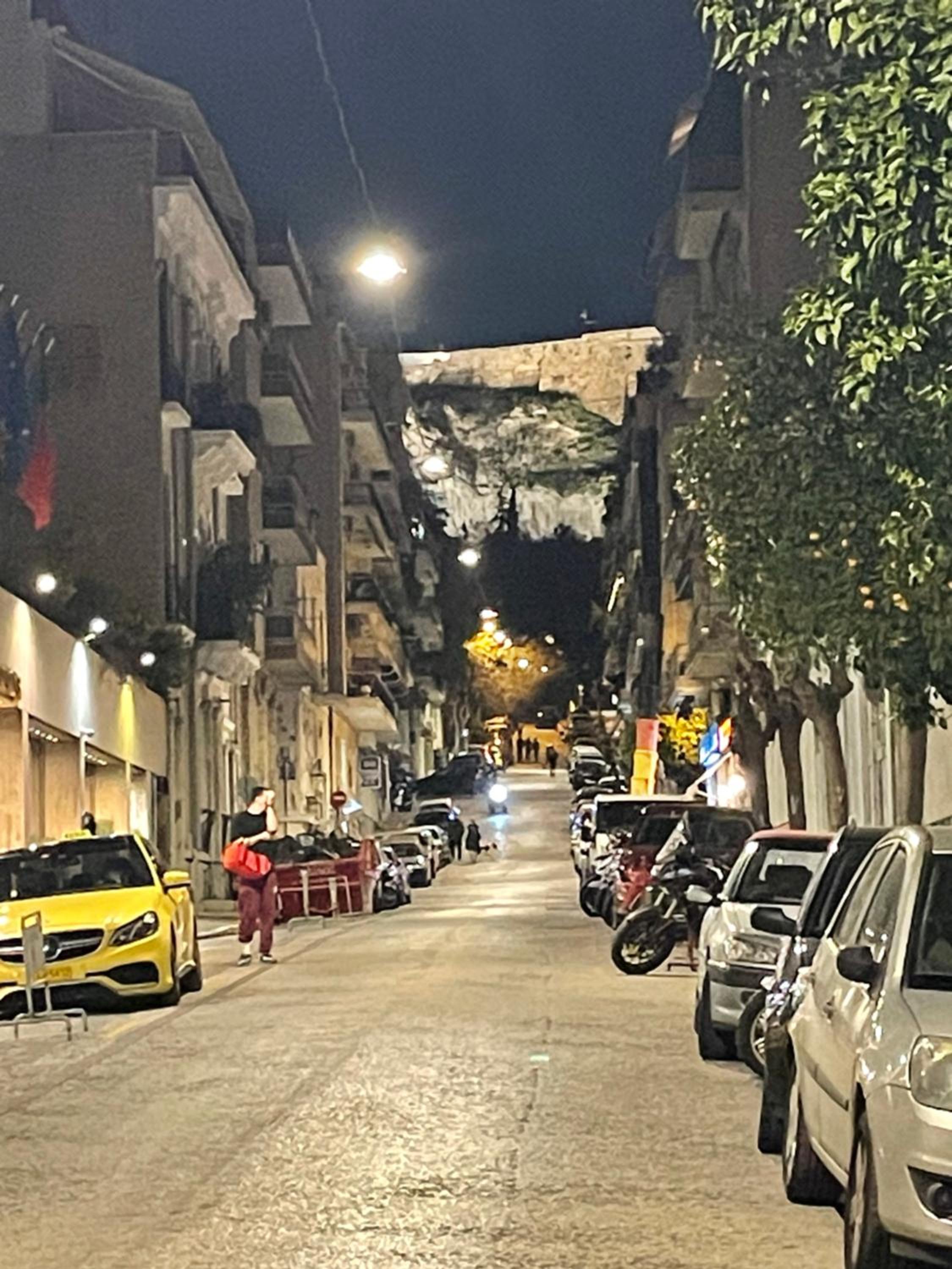 Cute studio near acropolis