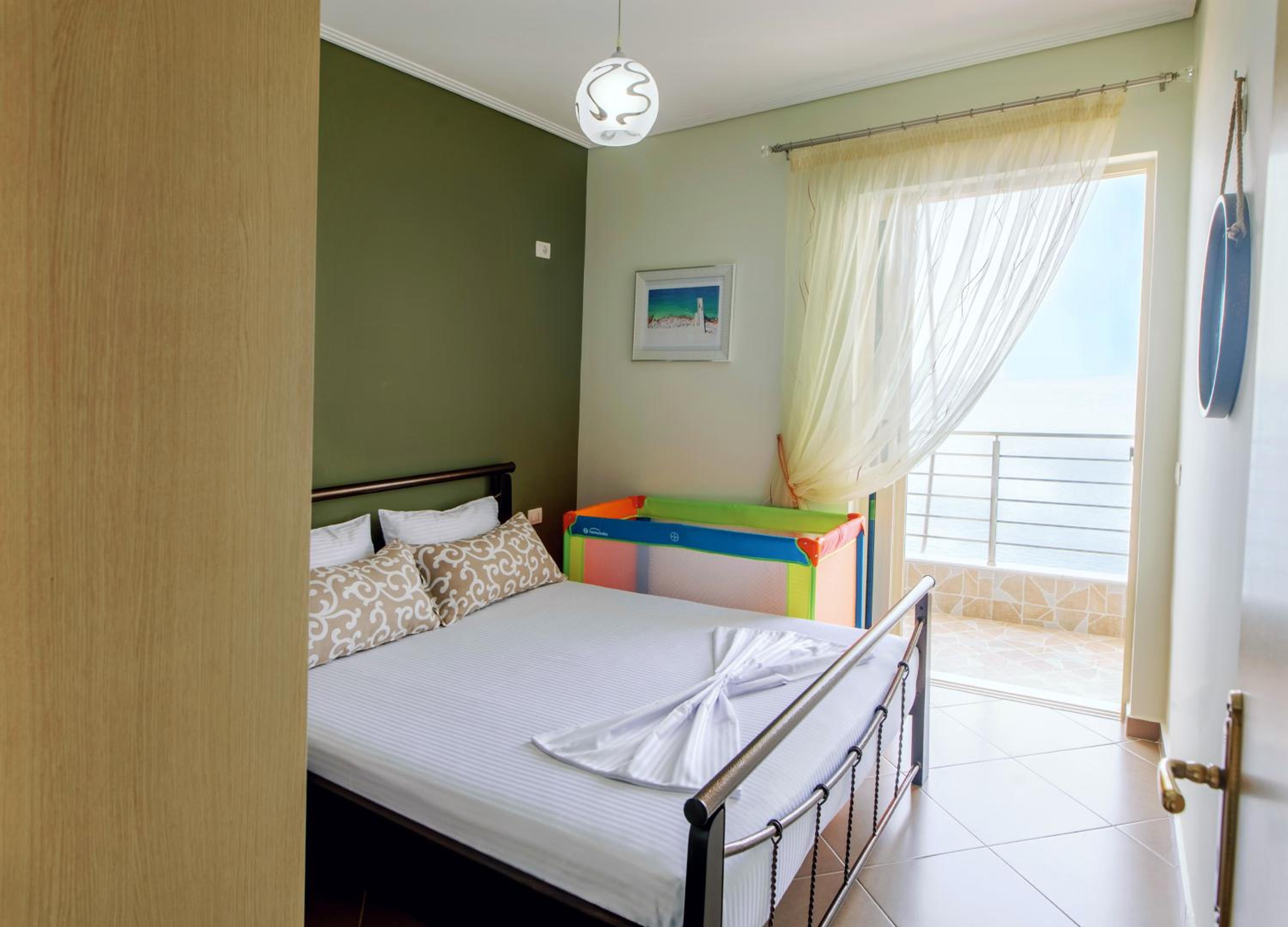 Cavo Paradise