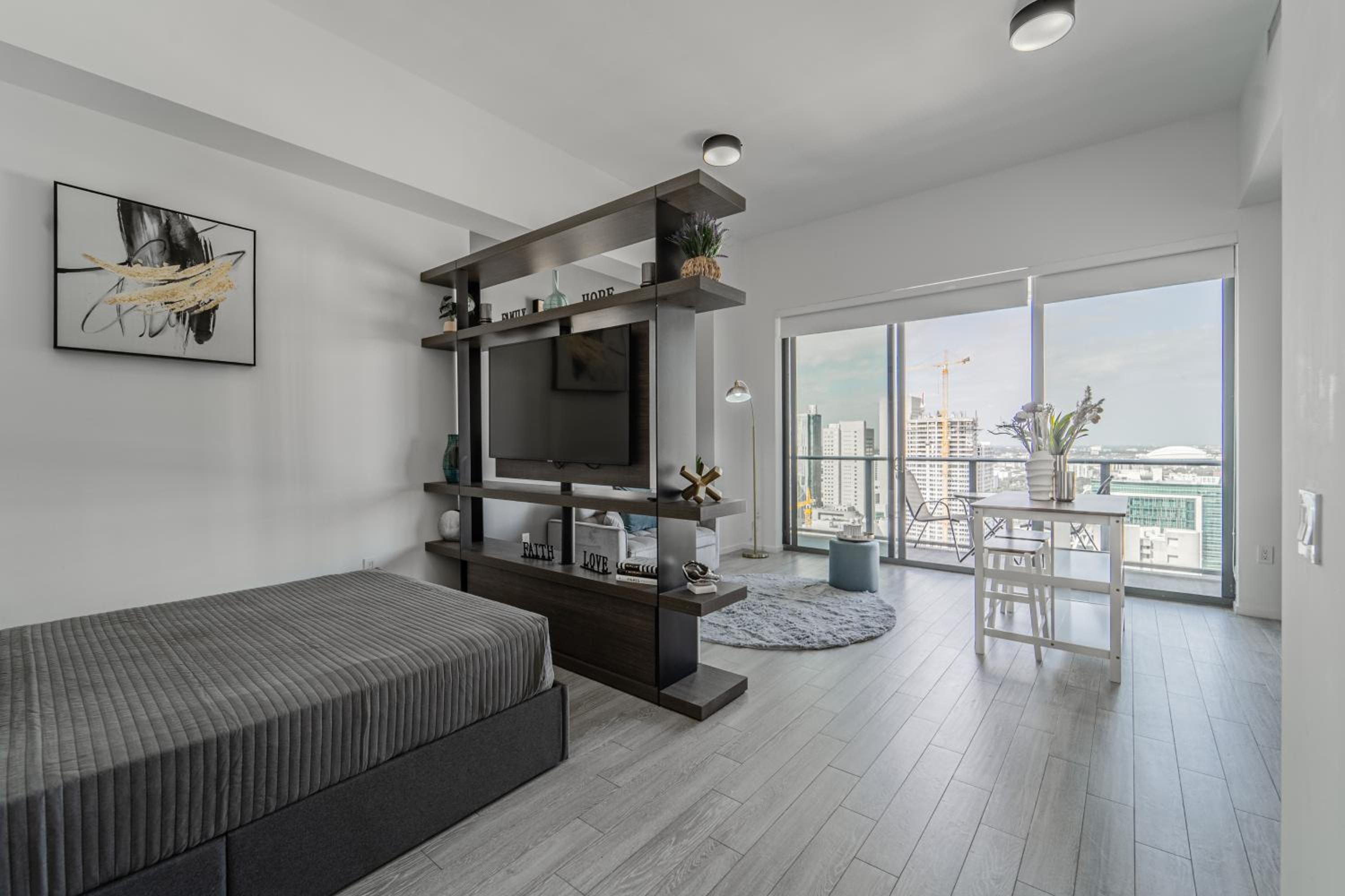Devereaux Miami 2 Bedroom, 1 Bedroom, and Studio Condos with Balconies