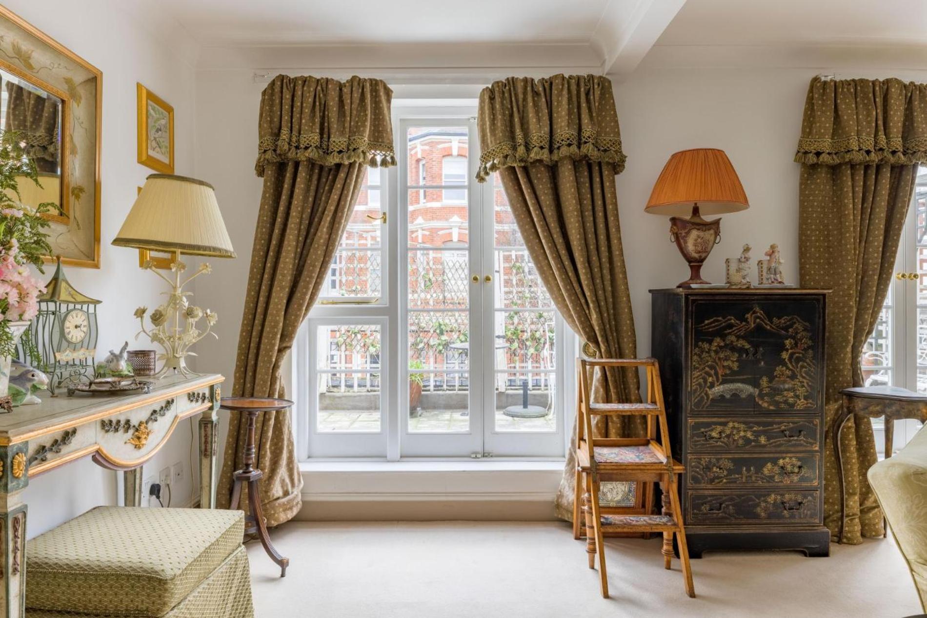The Chelsea Flower - 1 Bedroom with Terrace in Chelsea