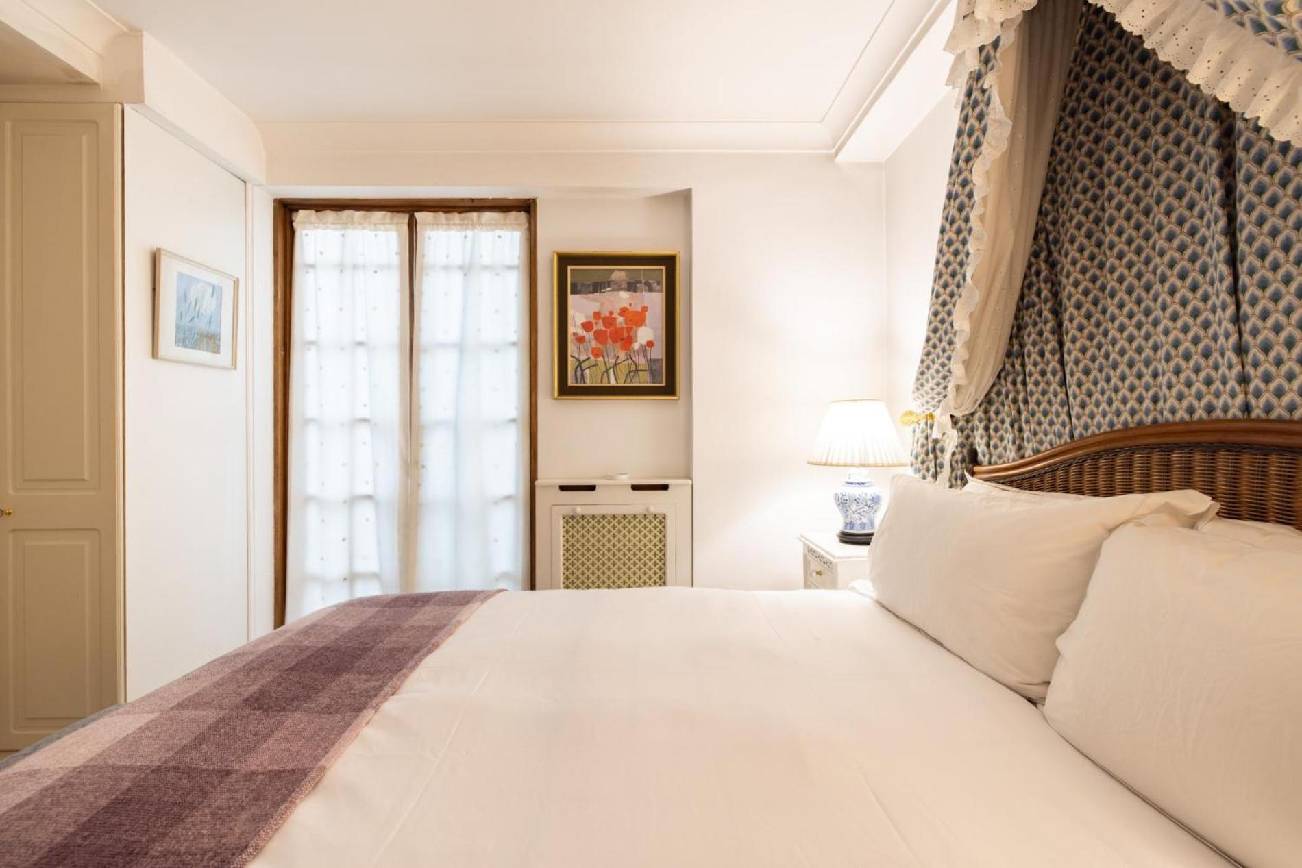 The Chelsea Flower - 1 Bedroom with Terrace in Chelsea