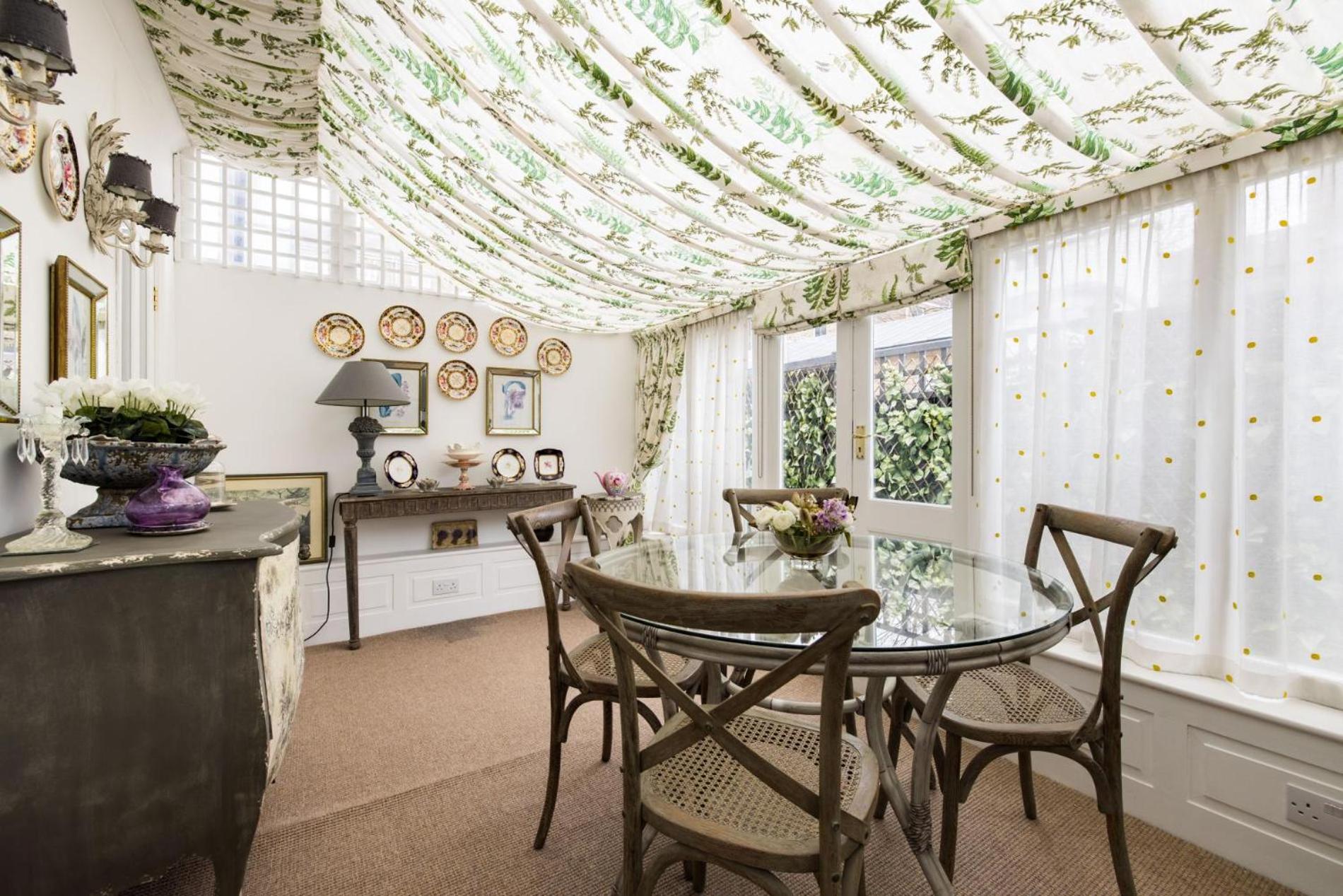The Chelsea Flower - 1 Bedroom with Terrace in Chelsea