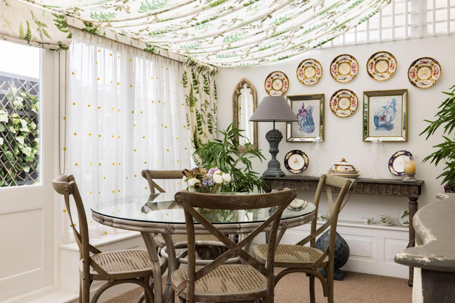 The Chelsea Flower - 1 Bedroom with Terrace in Chelsea