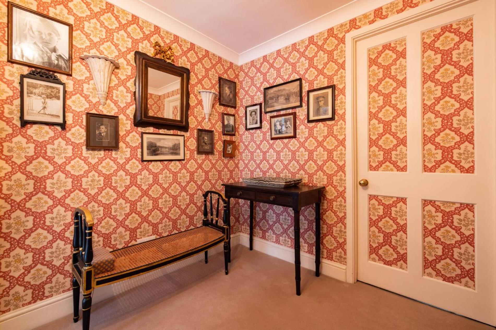 The Chelsea Flower - 1 Bedroom with Terrace in Chelsea