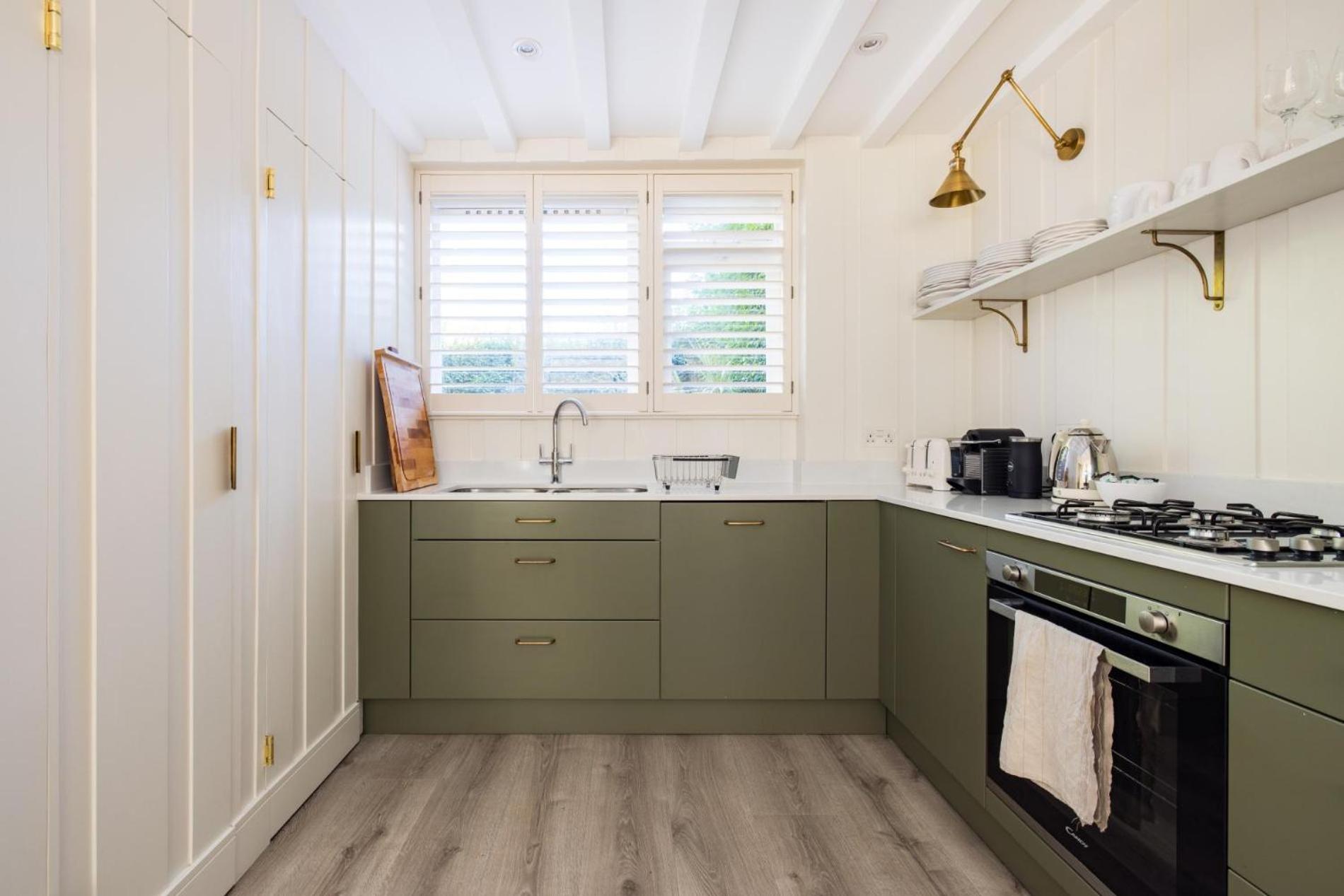 Battersea Set – 3 Bedroom Home with Garden