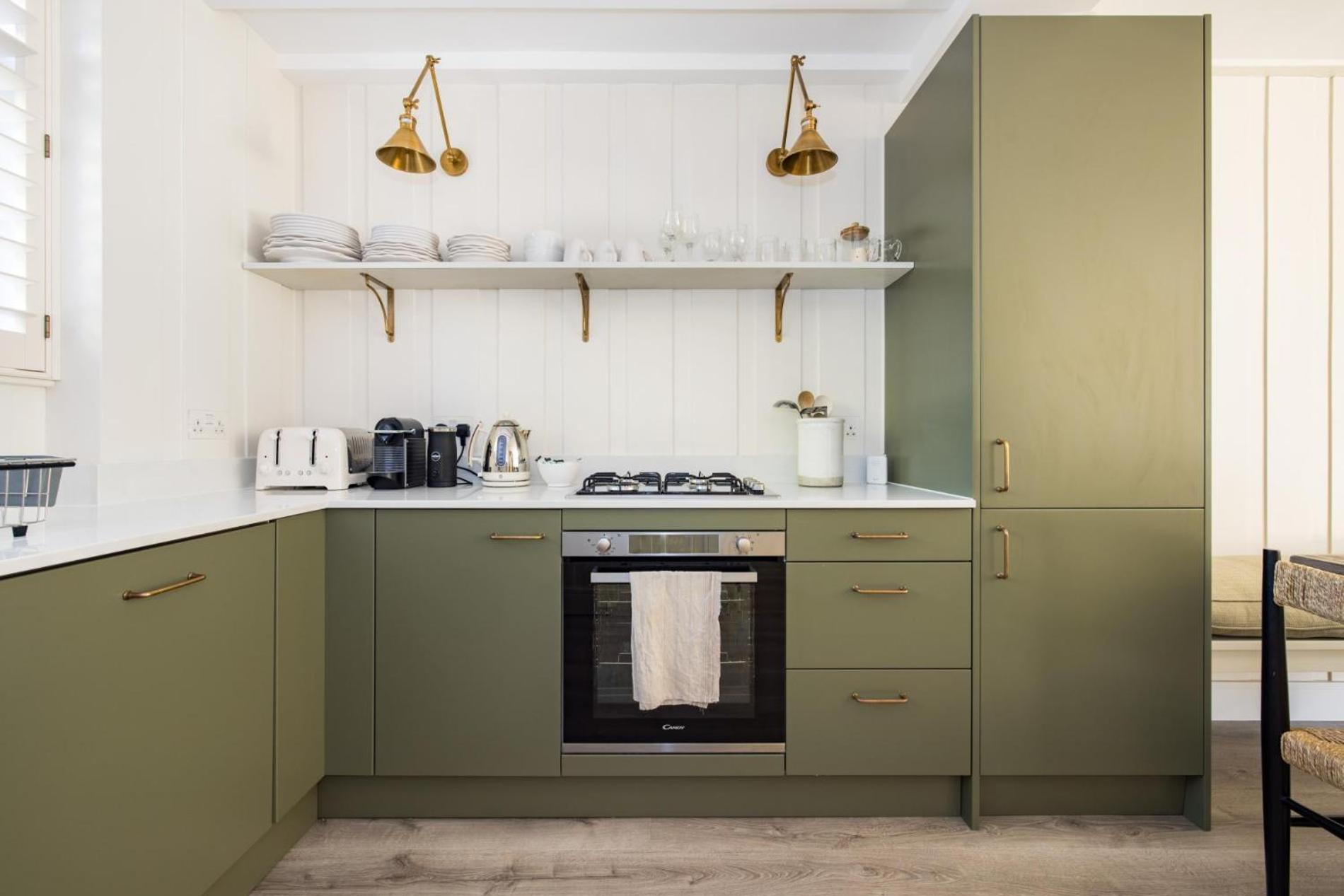 Battersea Set – 3 Bedroom Home with Garden