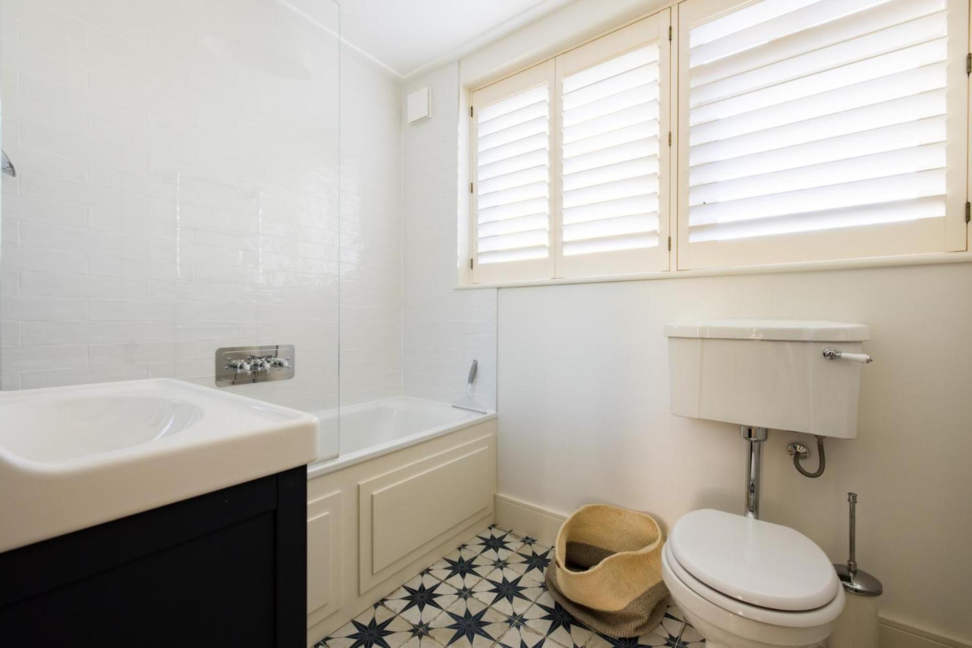 Battersea Set – 3 Bedroom Home with Garden