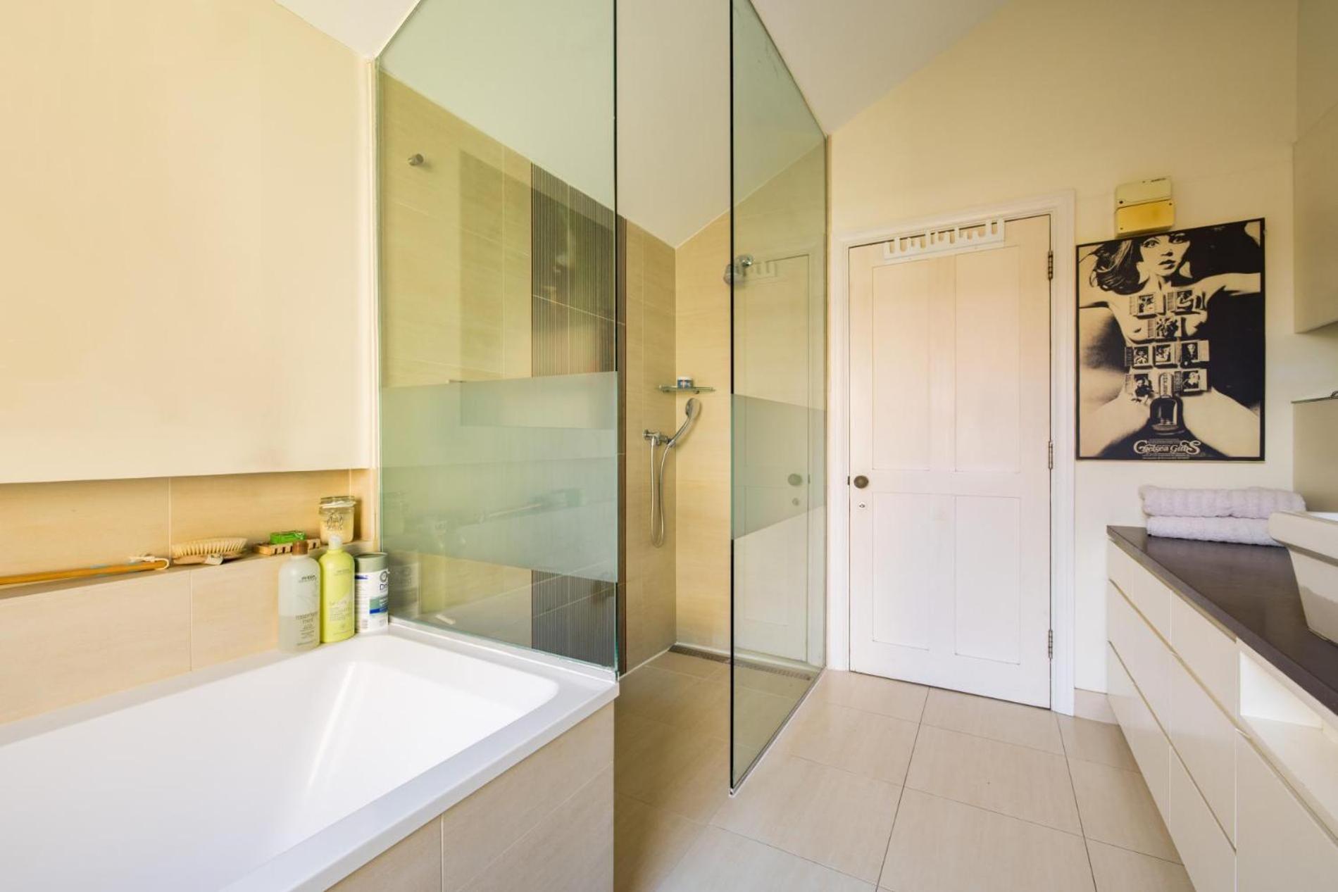 The City Singer - 3 Bedrooms with Garden in Hammersmith