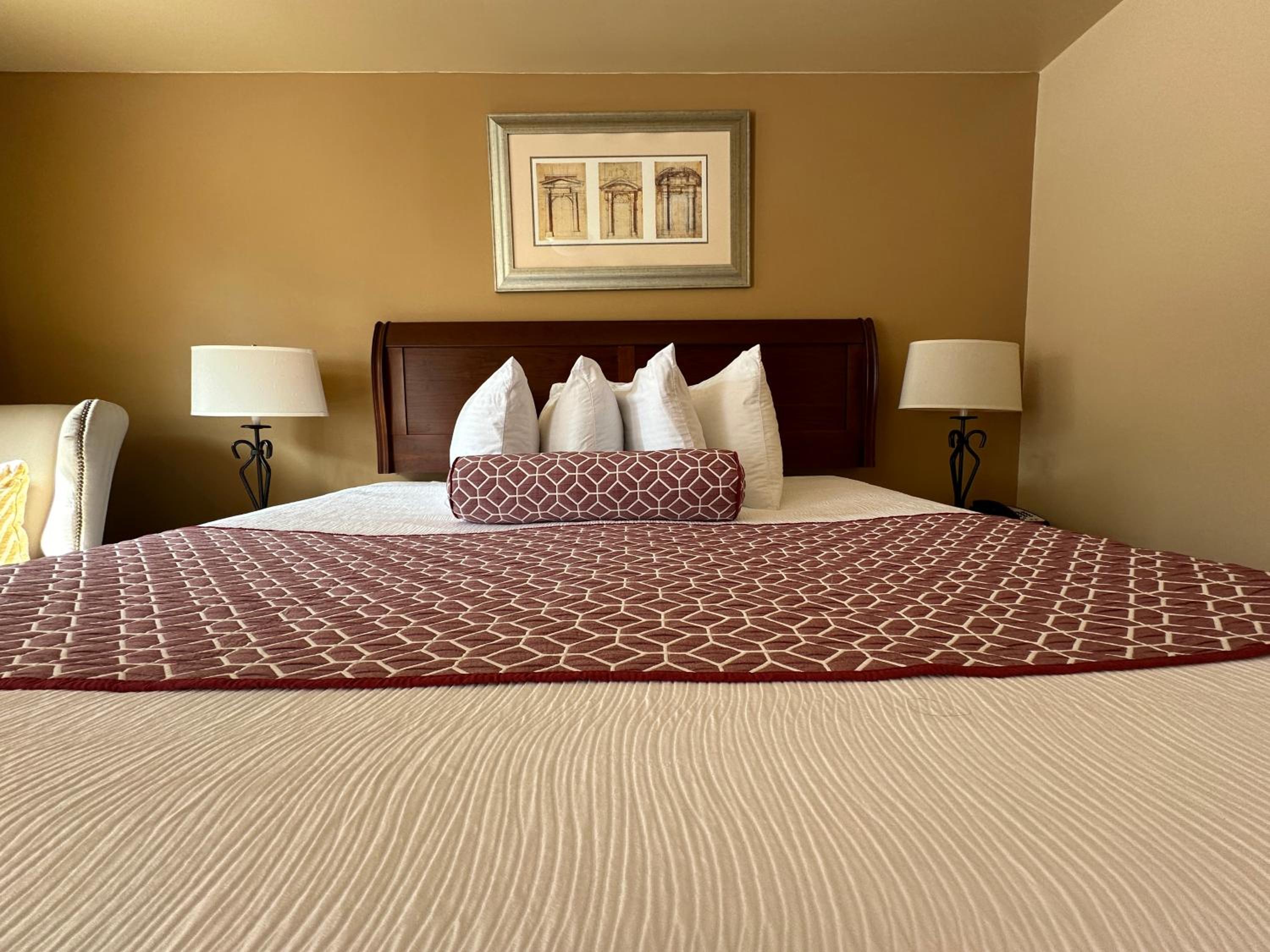 Abram Inn & Suites