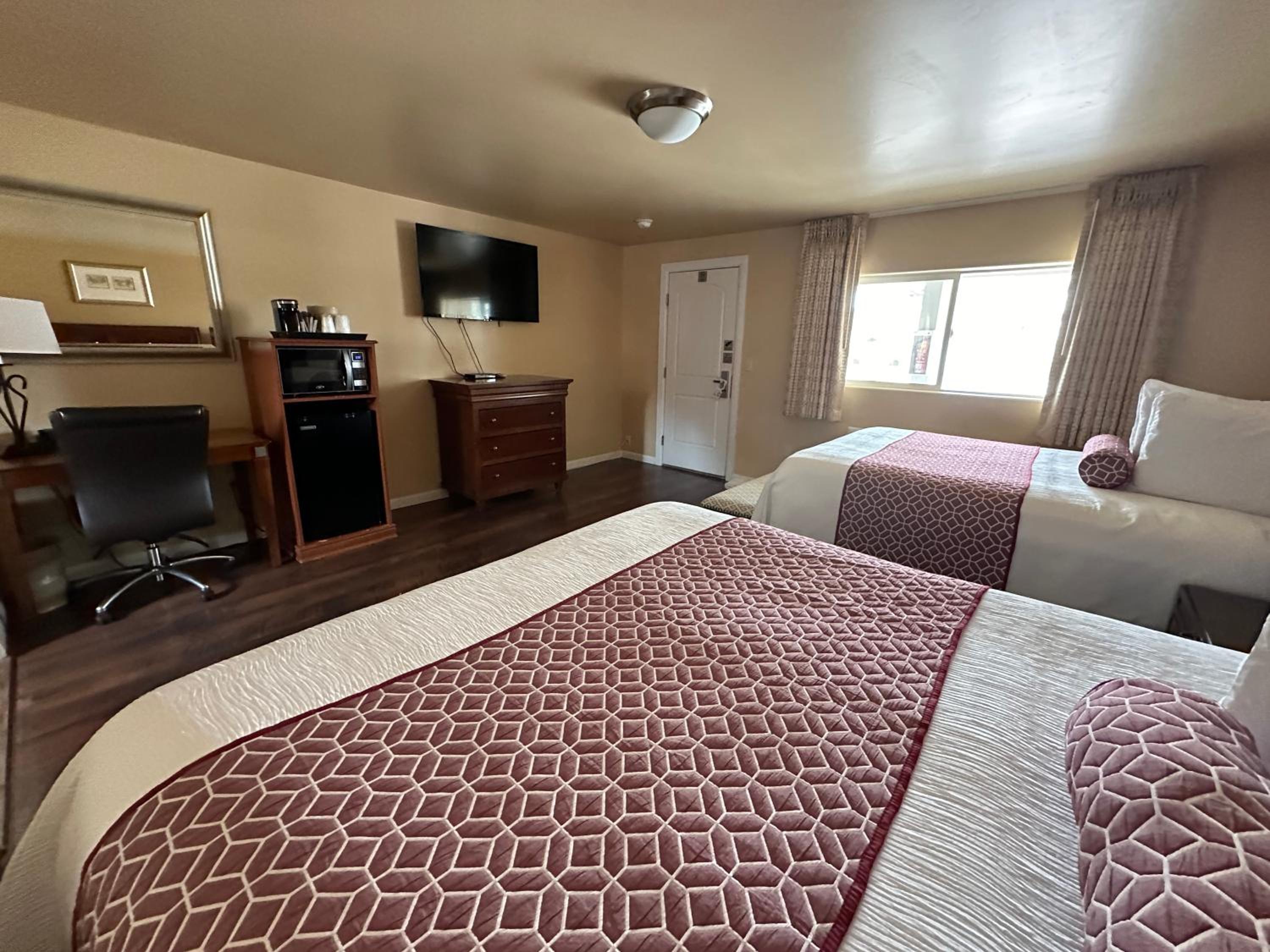 Abram Inn & Suites