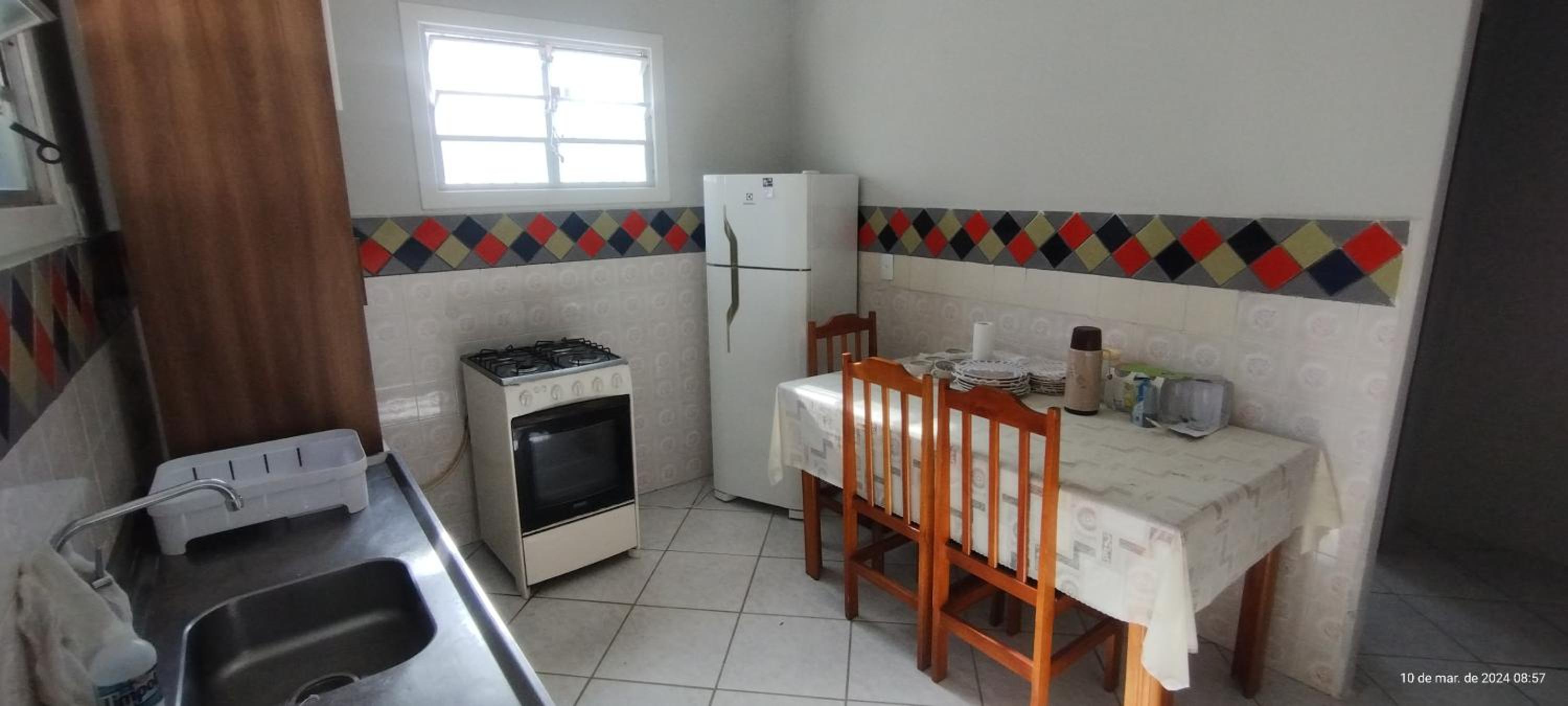 Apartamento Térreo Balneário Rincão com pátio, garagem e churrasqueira