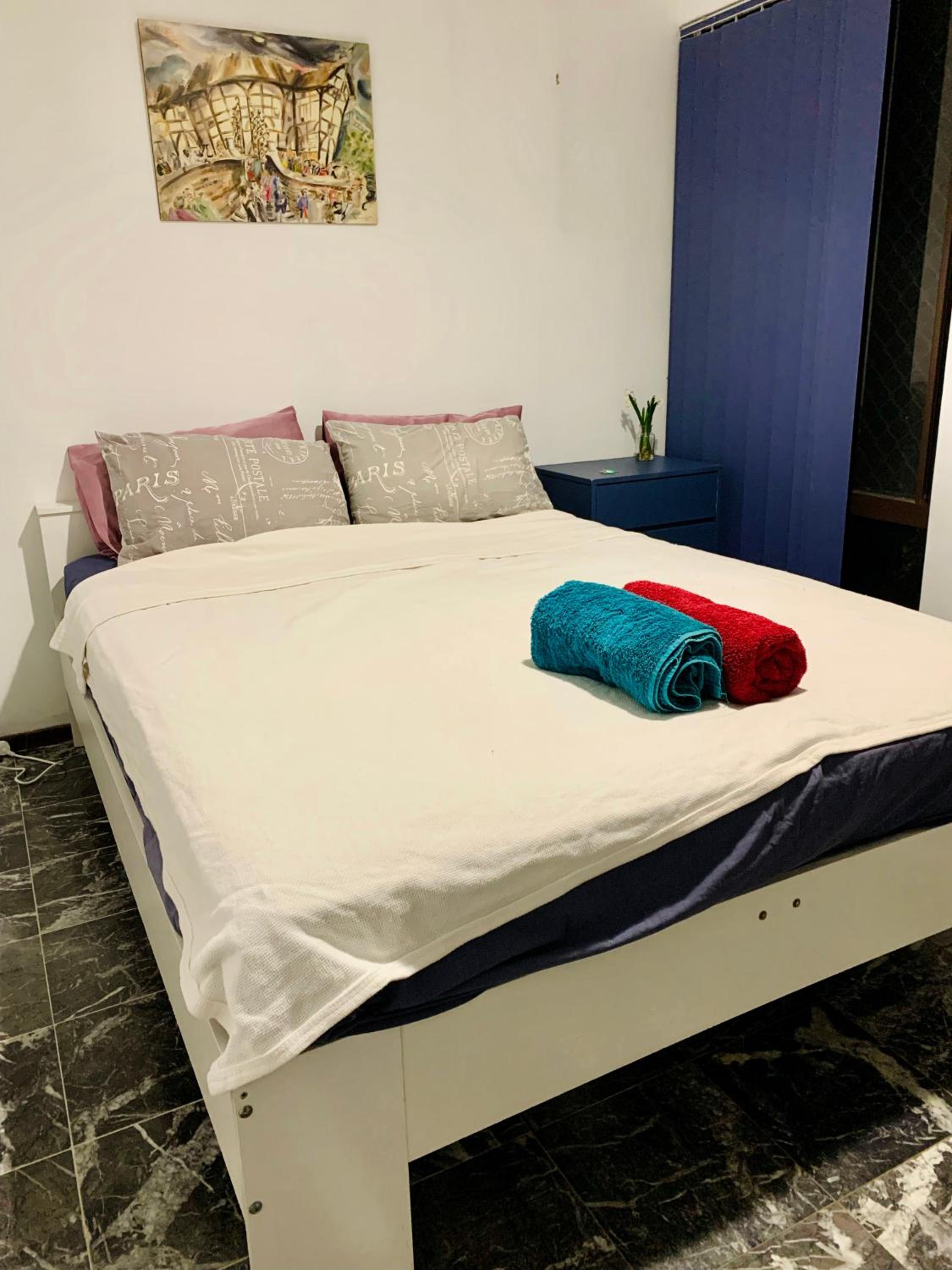 Long Term Stay FiFO Queen Size Bedroom Near Sawn River City Fremantle University