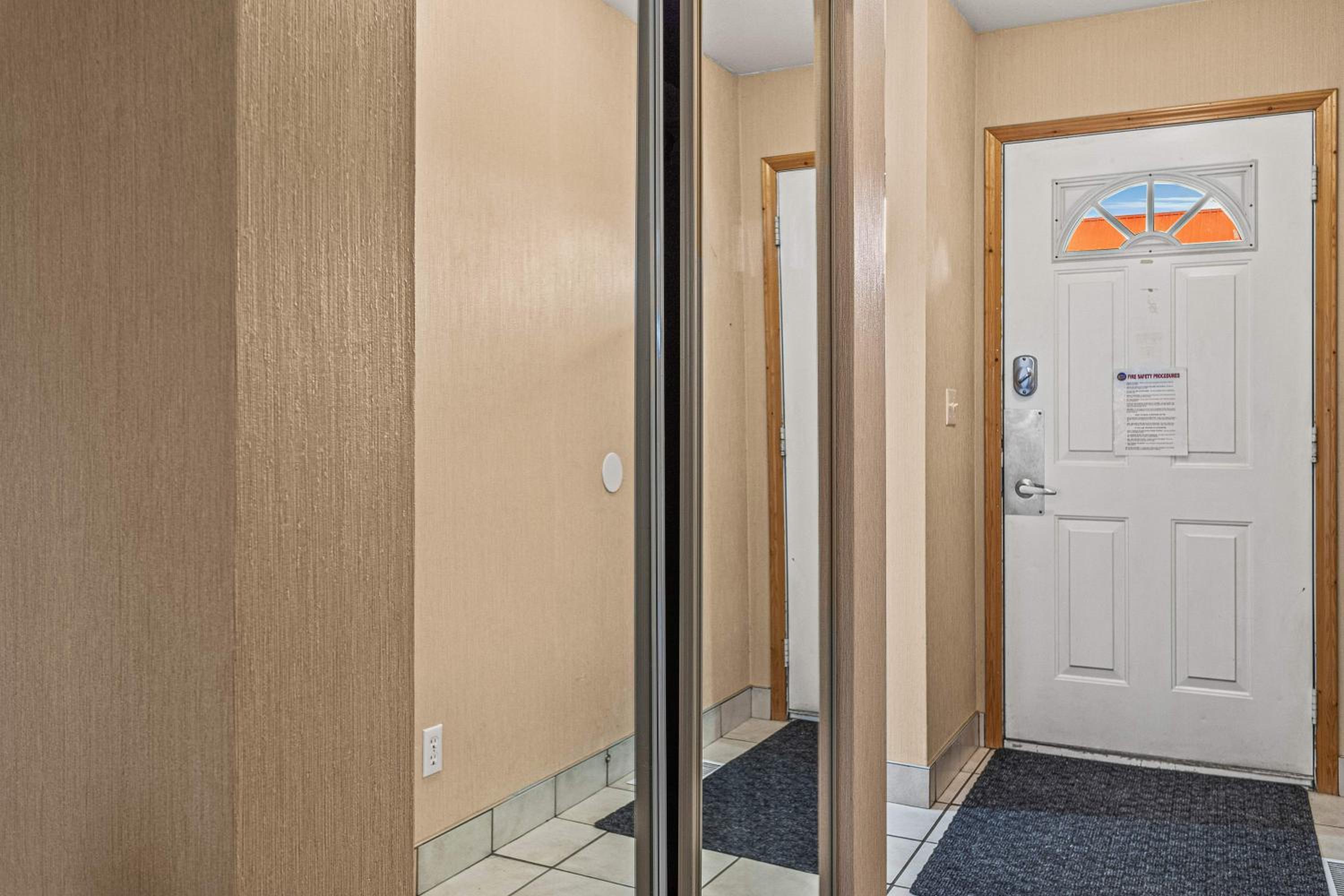 Canmore Vacations - Bow Valley Chalets-Entire 2 Bedrooms townhouse - Property Image 12