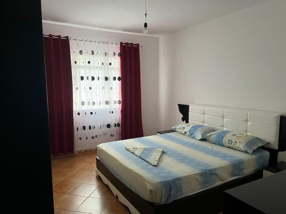 Spacious Apartment-Balcony-close Bus TIRANA Central Station-Self CheckIn 24hr-30 min Airport