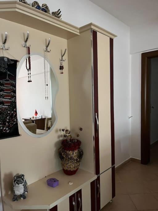 Spacious Apartment-Balcony-close Bus TIRANA Central Station-Self CheckIn 24hr-30 min Airport