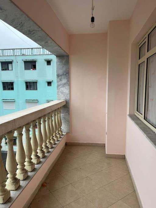 Spacious Apartment-Balcony-close Bus TIRANA Central Station-Self CheckIn 24hr-30 min Airport