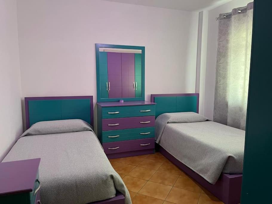 Spacious Apartment-Balcony-close Bus TIRANA Central Station-Self CheckIn 24hr-30 min Airport