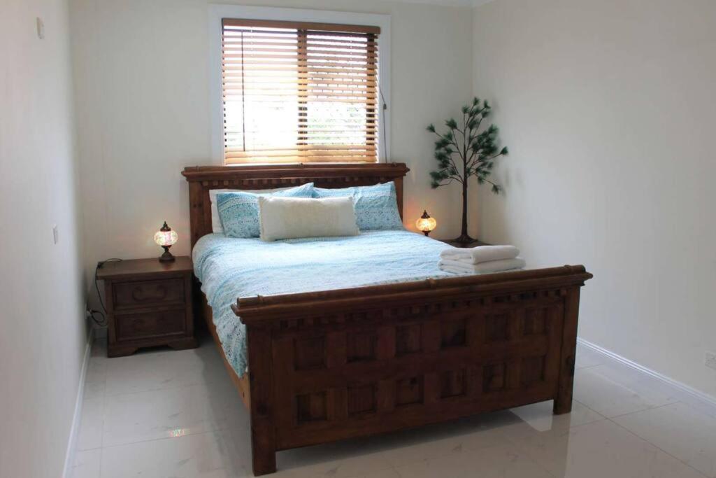 9 Room Family & Pet Friendly Home