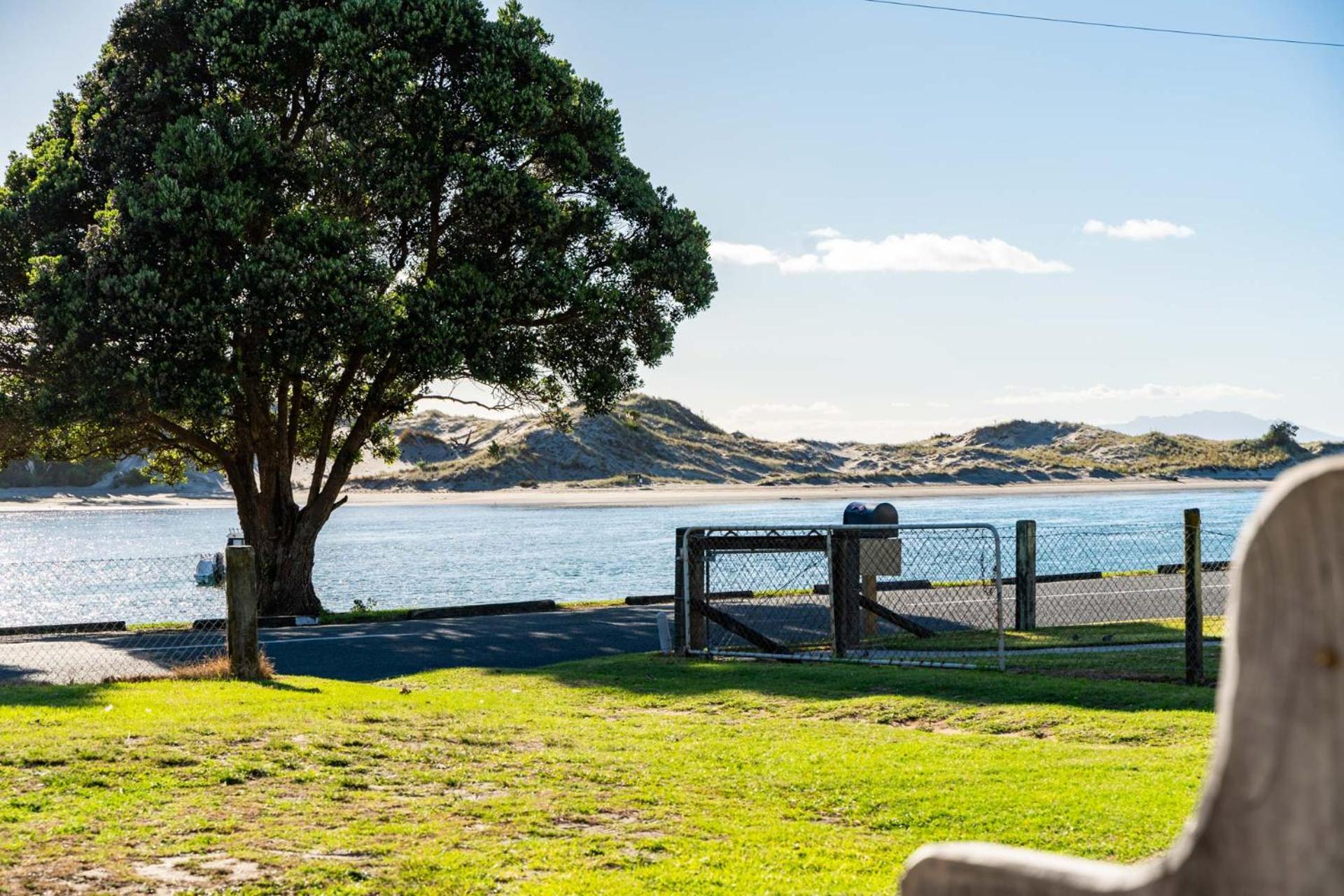 The Daydreamer - Mangawhai Heads Holiday Home