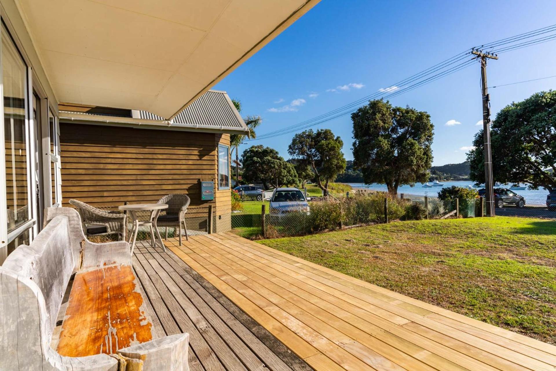 The Daydreamer - Mangawhai Heads Holiday Home