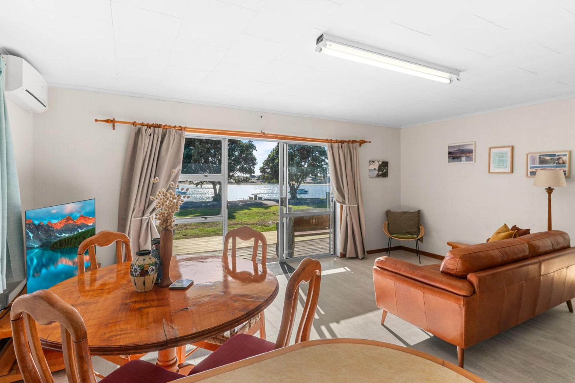 The Daydreamer - Mangawhai Heads Holiday Home