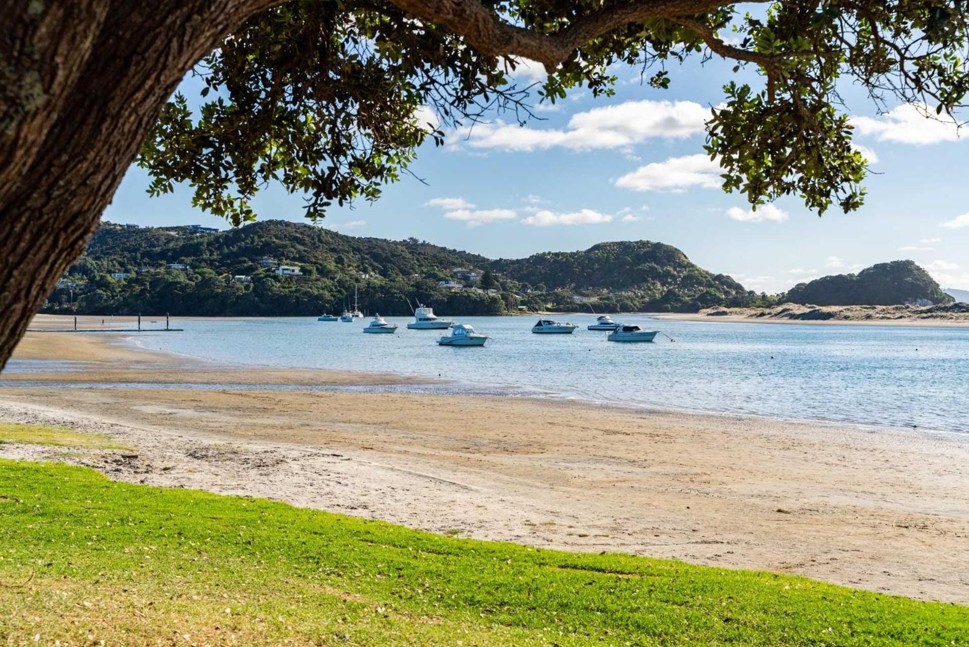 The Daydreamer - Mangawhai Heads Holiday Home