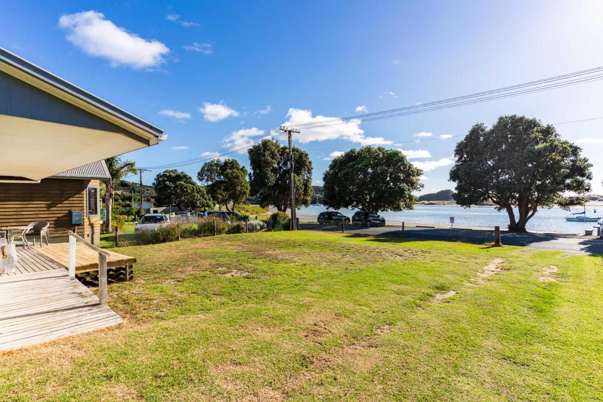 The Daydreamer - Mangawhai Heads Holiday Home