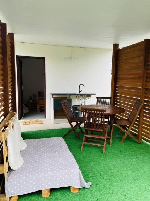 Paisible studio tout confort view 3