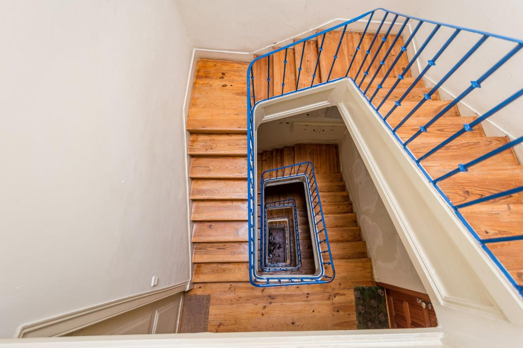 Charming flat with 2 bedrooms on Lisbon's 7th hill view 4