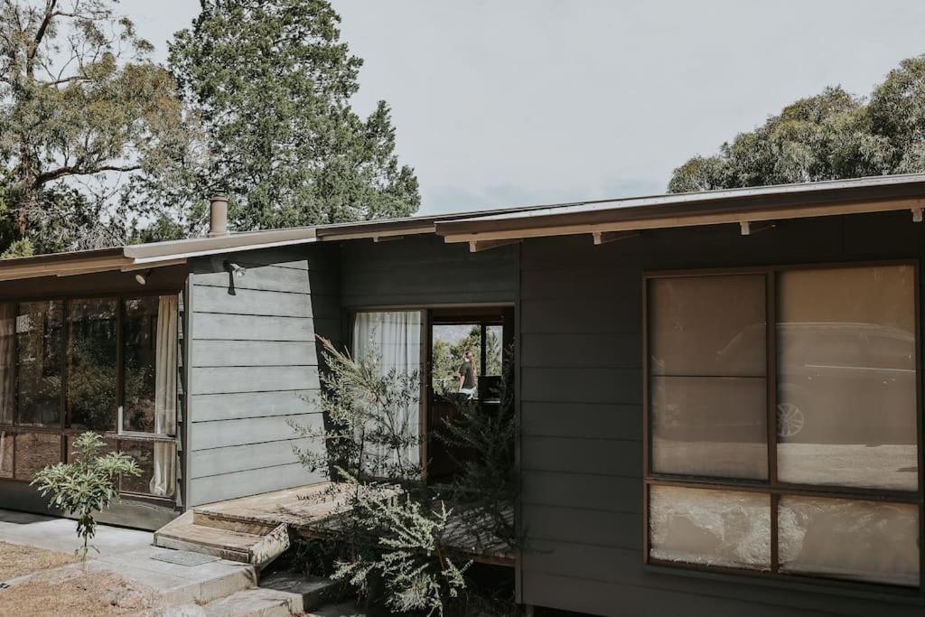 Oyster Bay Shack - Water Views Private Retro Shack